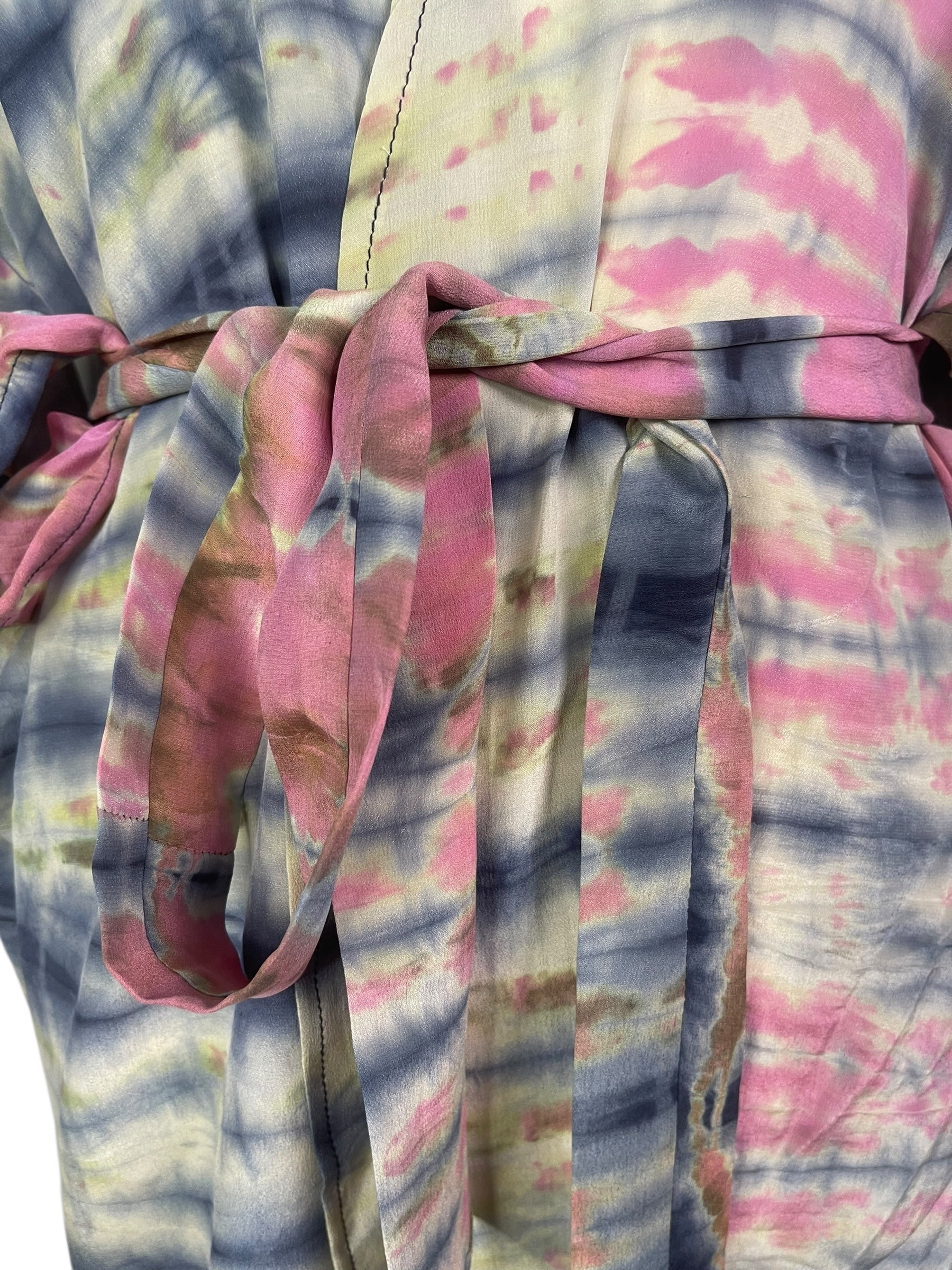 PRC8511 Avatar Pure Silk Kimono-Sleeved Jacket with Belt