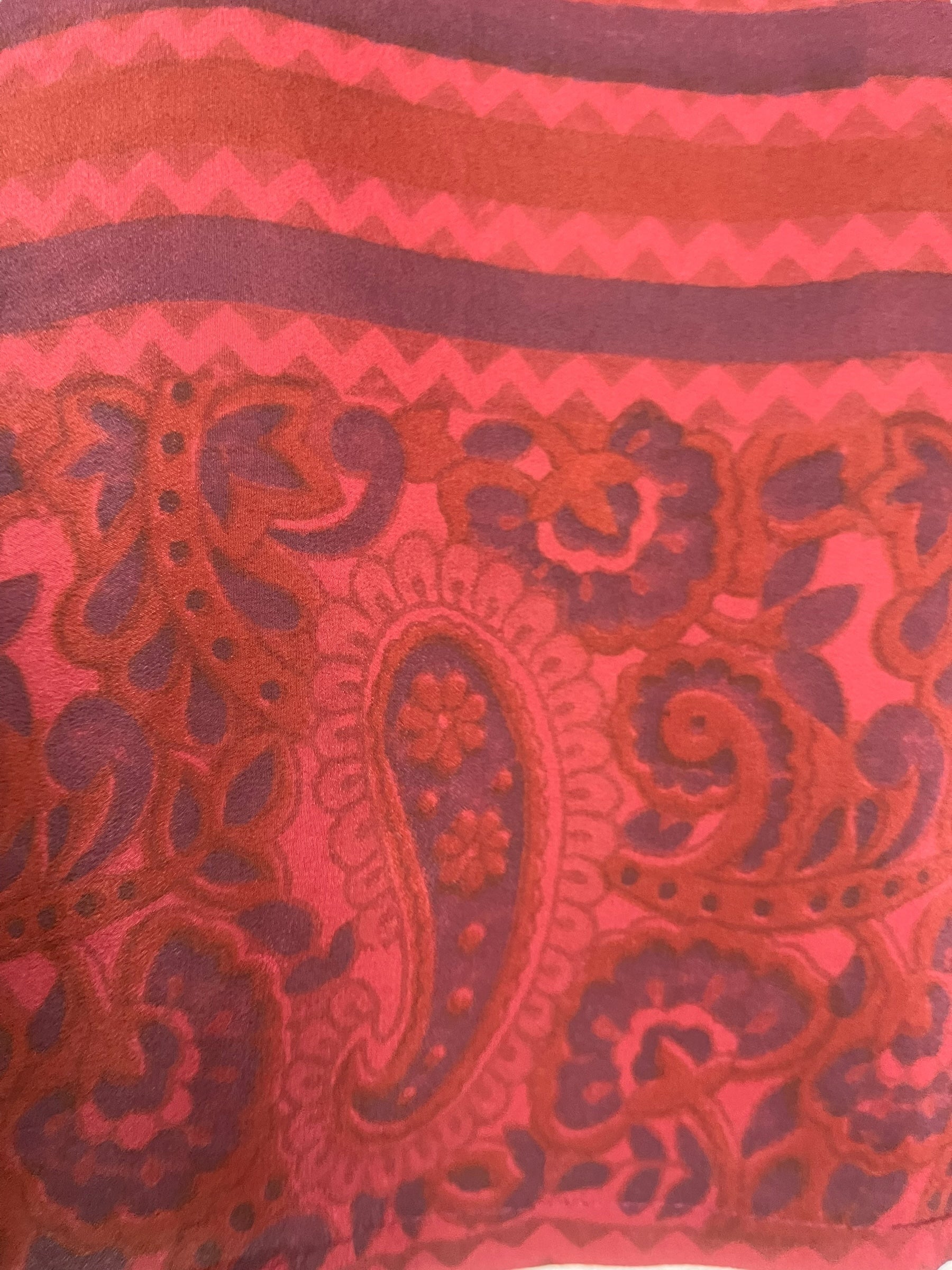 DEEANNS PRC7726 Avatar Pure Silk Versatile Vest