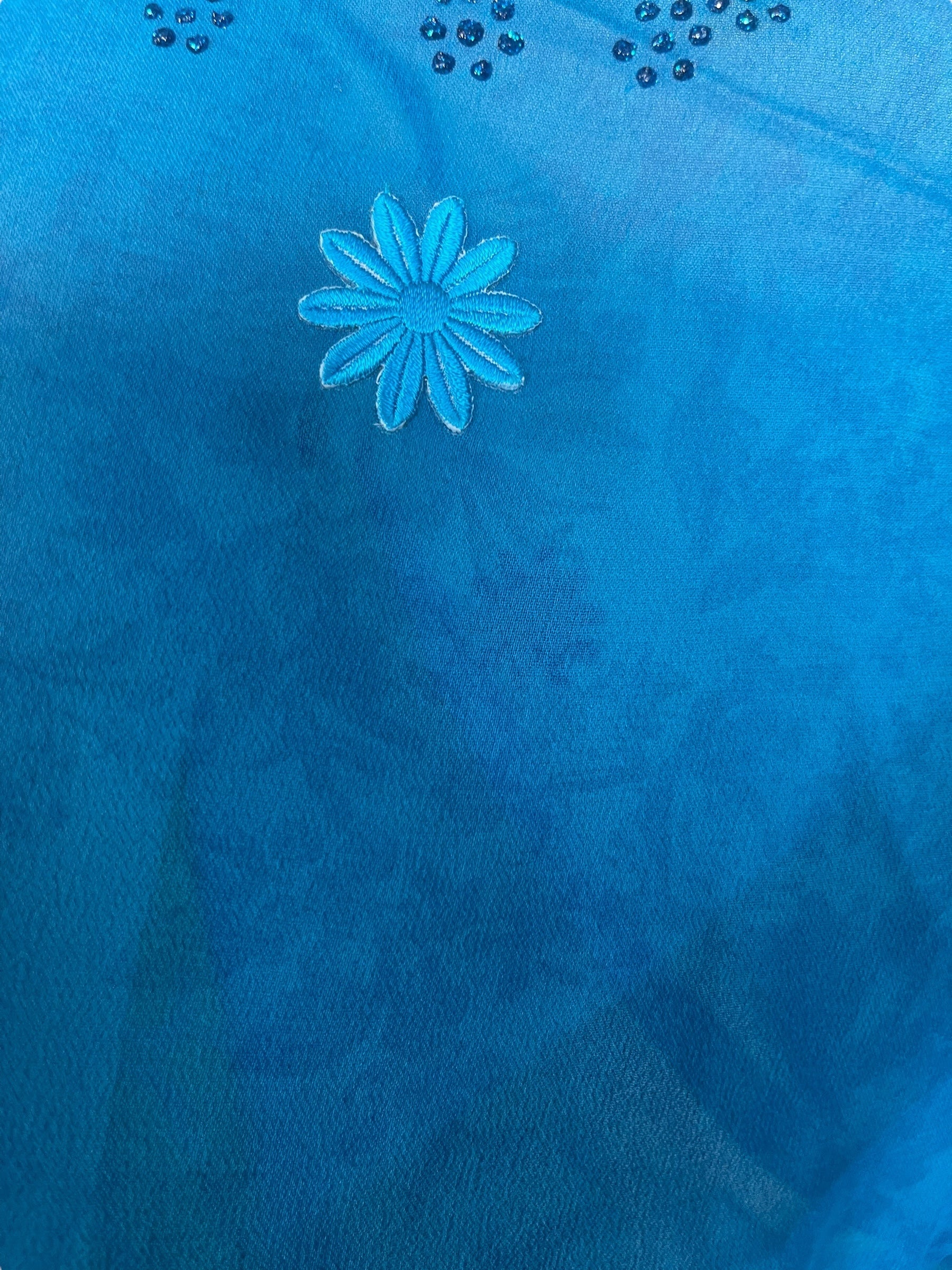 PRG7565 Sheer Avatar Pure Silk Side Slit Top