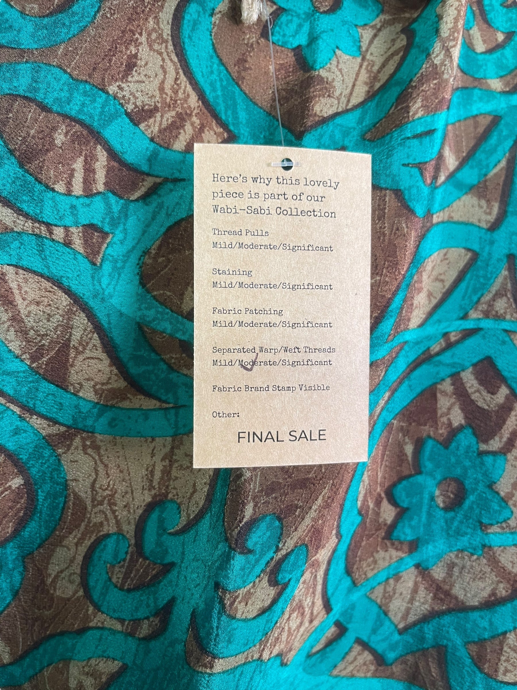 PREVIEW PRC7768 Pure Silk Wabi Sabi Capelet Poncho by DECEMBER2025 – Handmade ethical Poncho from sariKNOTsari using upcycled silk. Designed in Canada for travel and slow fashion, loved from Toronto to LA to Sydney.