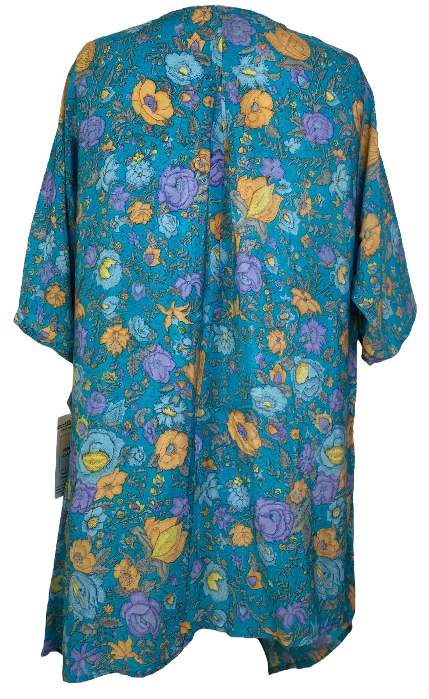 PREVIEW LADY LUCK PRC7798 Avatar Pure Silk Self Pocket Tunic Dress by LADY LUCK – Handmade ethical Self Pocket Tunic from sariKNOTsari using upcycled silk. Designed in Canada for travel and slow fashion, loved from Toronto to LA to Sydney. Featuring Zsiska, Bryn Walker and Artisan Leather coats by Rejean Pepin, Pepin designs