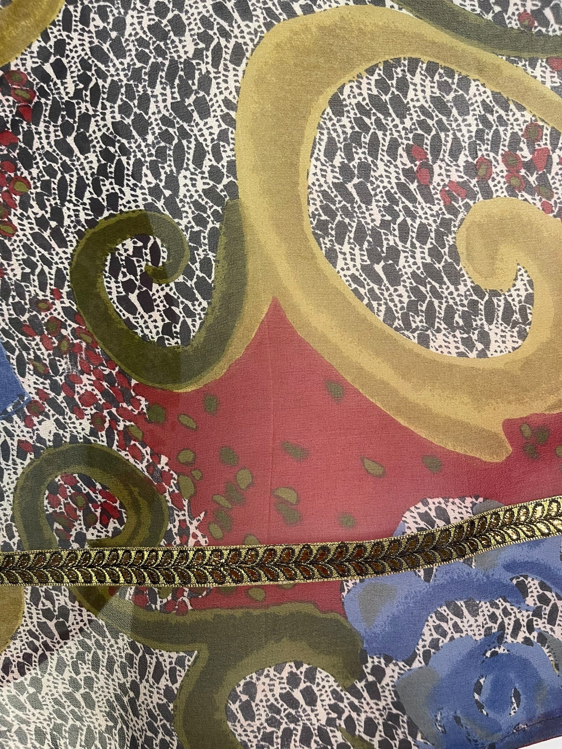 PRG7830 Sheer Avatar Pure Silk Boxy Top