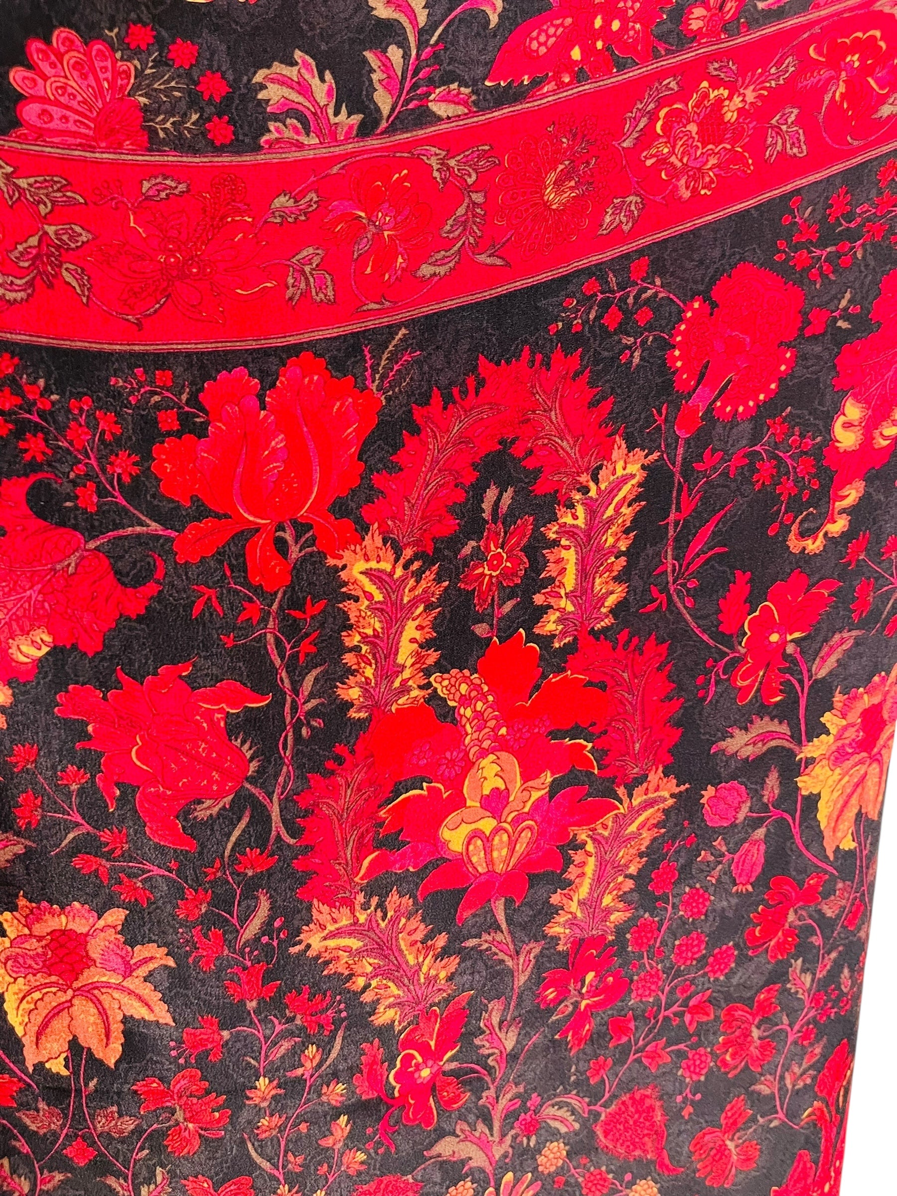 PRC7555 Avatar Pure Silk Cardigan