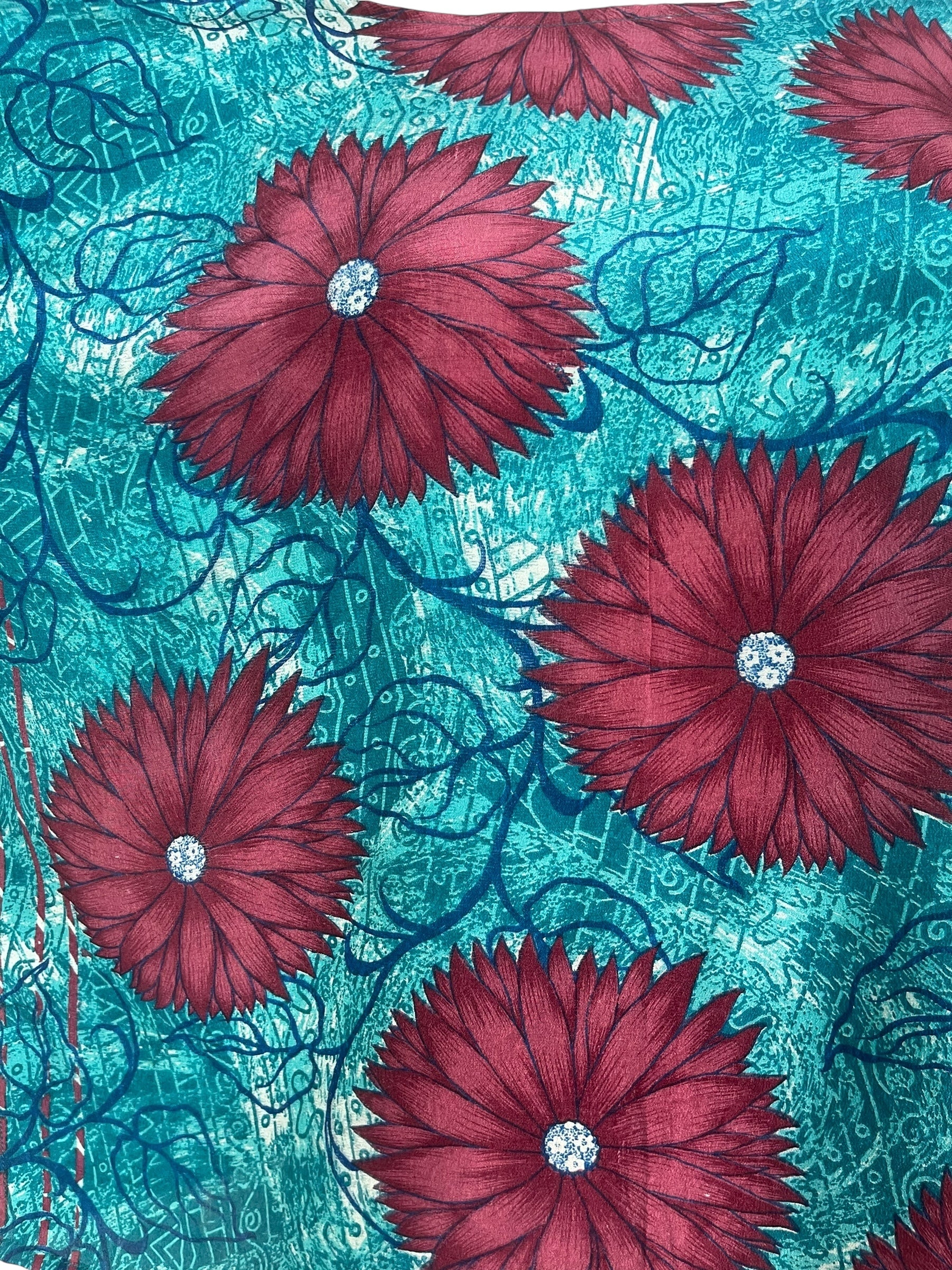 PRC7556 Avatar Pure Silk Side Slit Top