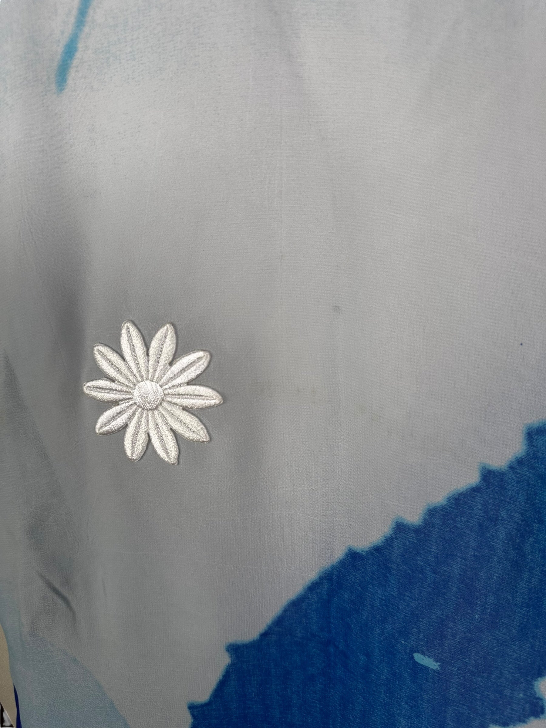 PRG6625 Sheer Wabi Sabi Pure Silk Side Slit Top