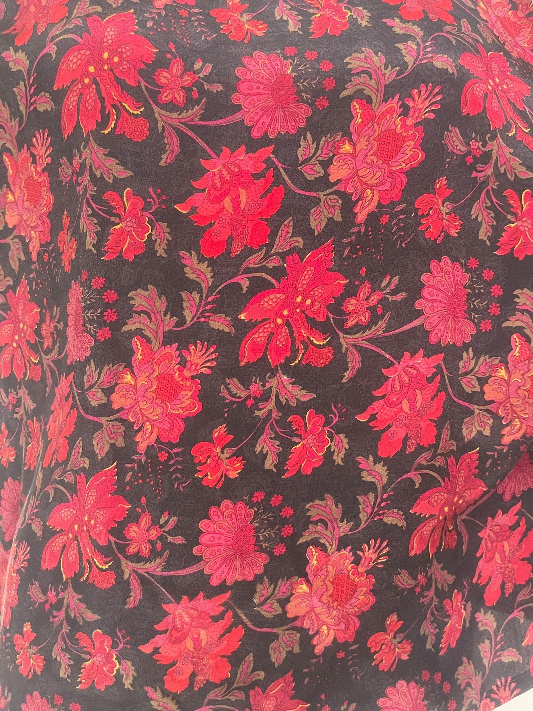 PRC7555 Avatar Pure Silk Side Slit Top