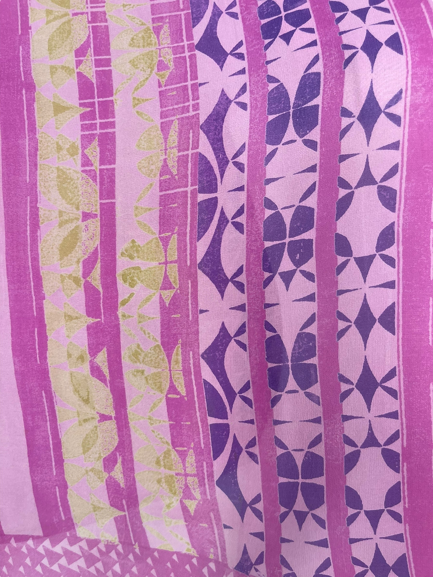 PRG8201 Sheer Avatar Pure Silk Kimono-Sleeved Top