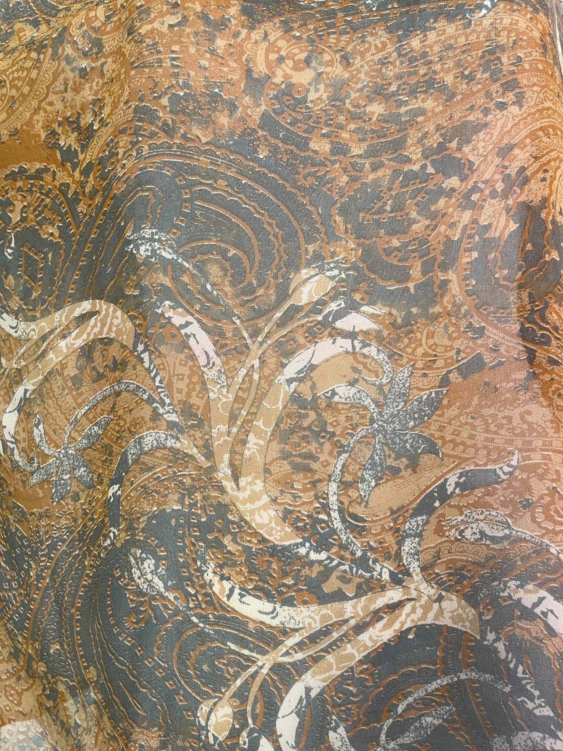 PRG8135 Sheer Wabi Sabi Pure Silk Side Slit Top by DECEMBER2025 – Handmade ethical Side Slit Top from sariKNOTsari using upcycled silk. Designed in Canada for travel and slow fashion, loved from Toronto to LA to Sydney.