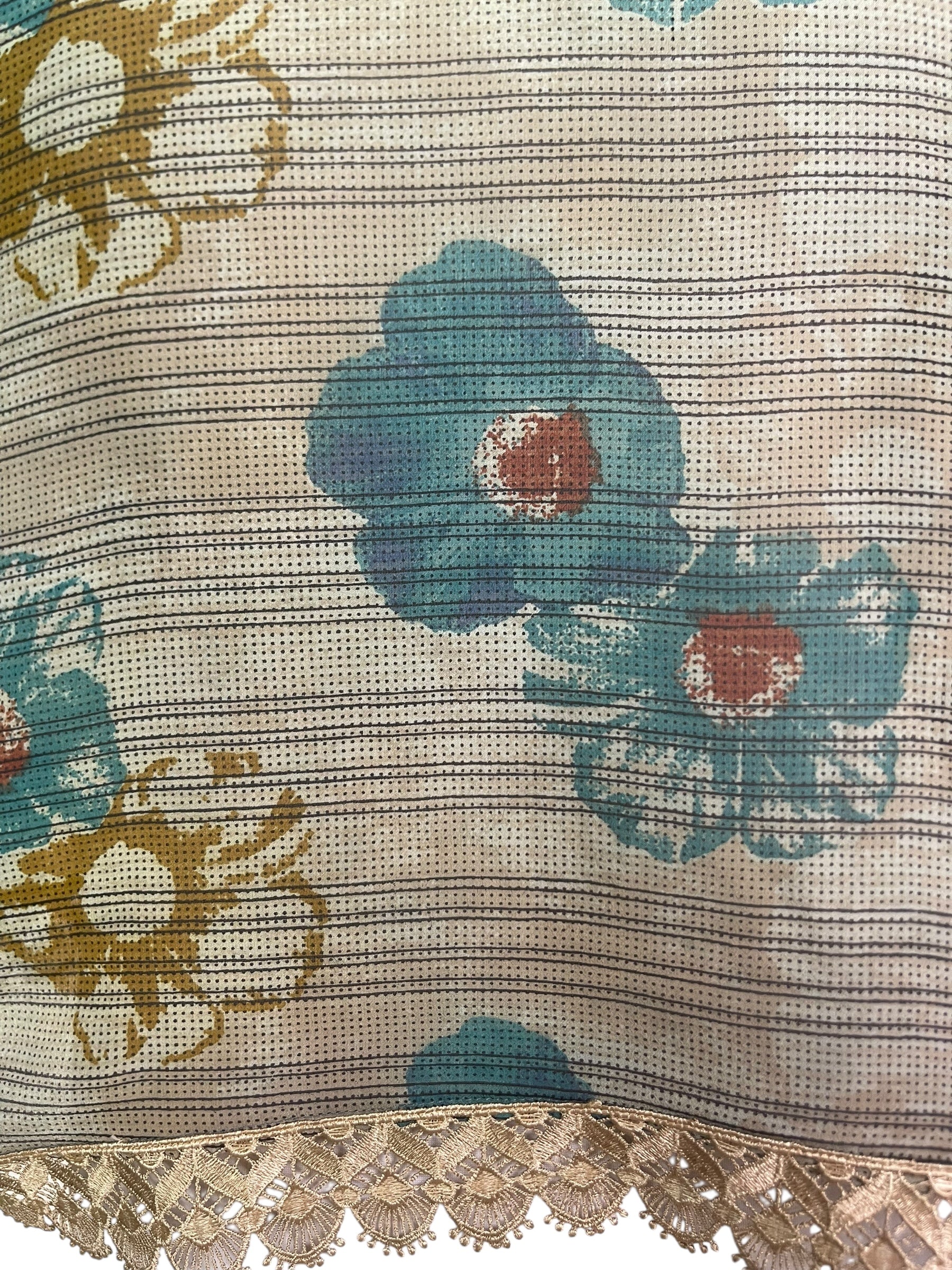 PRG5387 Sheer Avatar Pure Silk Side Slit Top