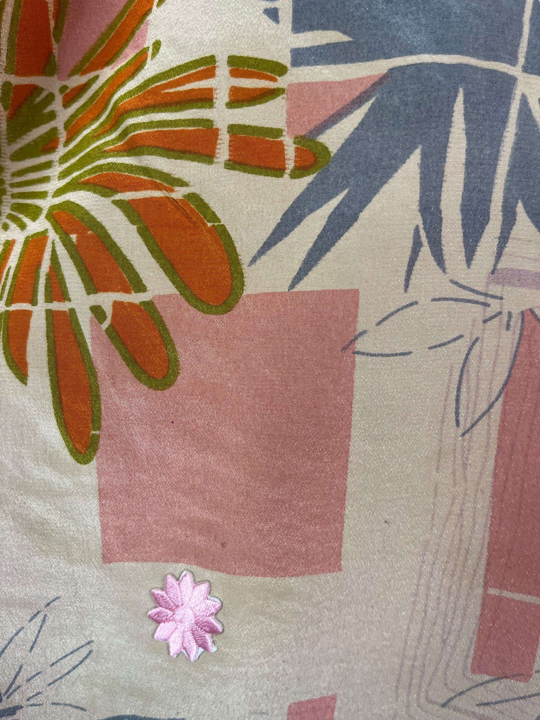 PRC8092 Wabi Sabi Pure Silk Side Slit Top by DECEMBER2025 – Handmade ethical Side Slit Top from sariKNOTsari using upcycled silk. Designed in Canada for travel and slow fashion, loved from Toronto to LA to Sydney.