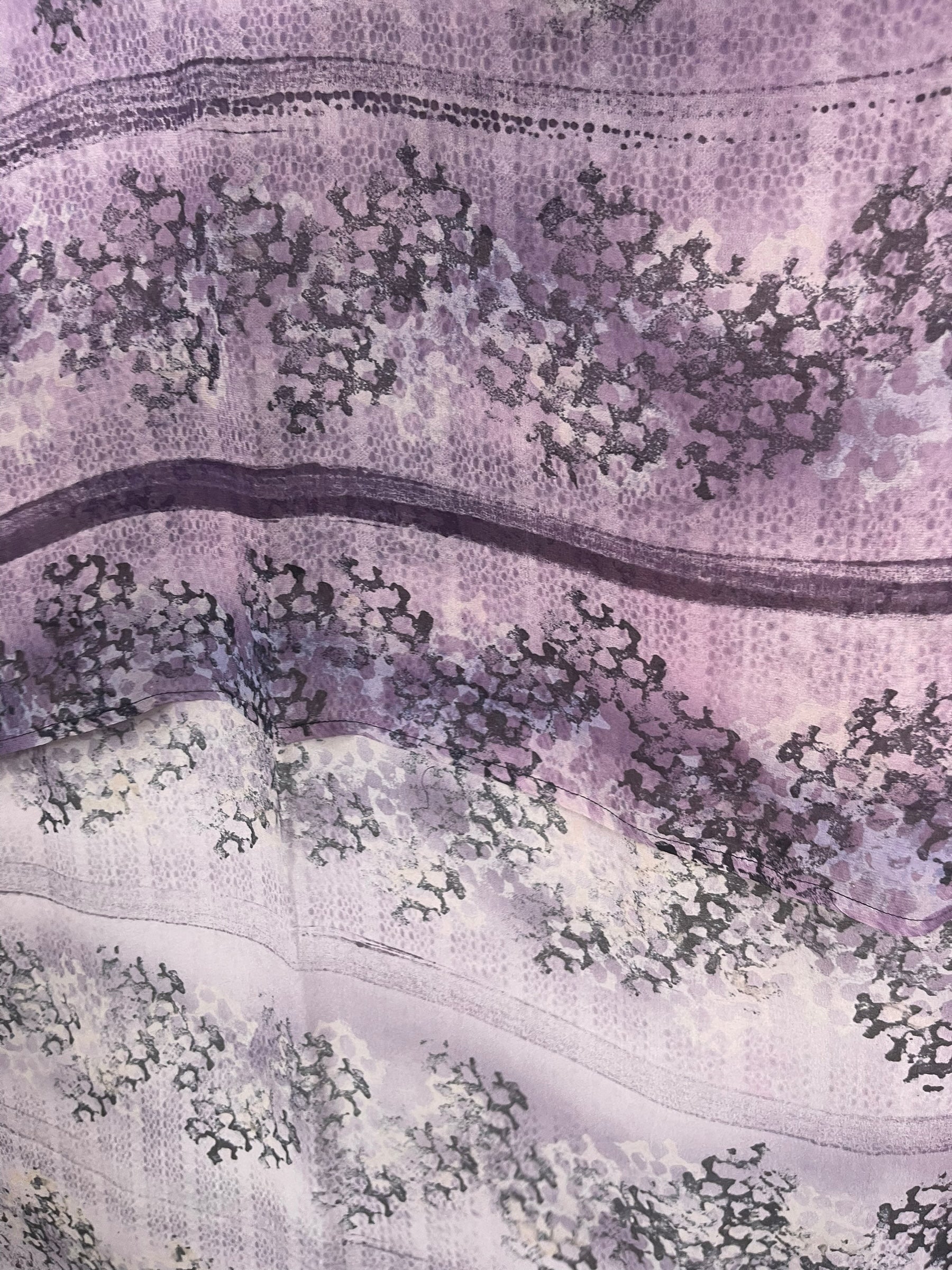 PRG8516 Sheer Wabi Sabi Pure Silk Hi Lo Top