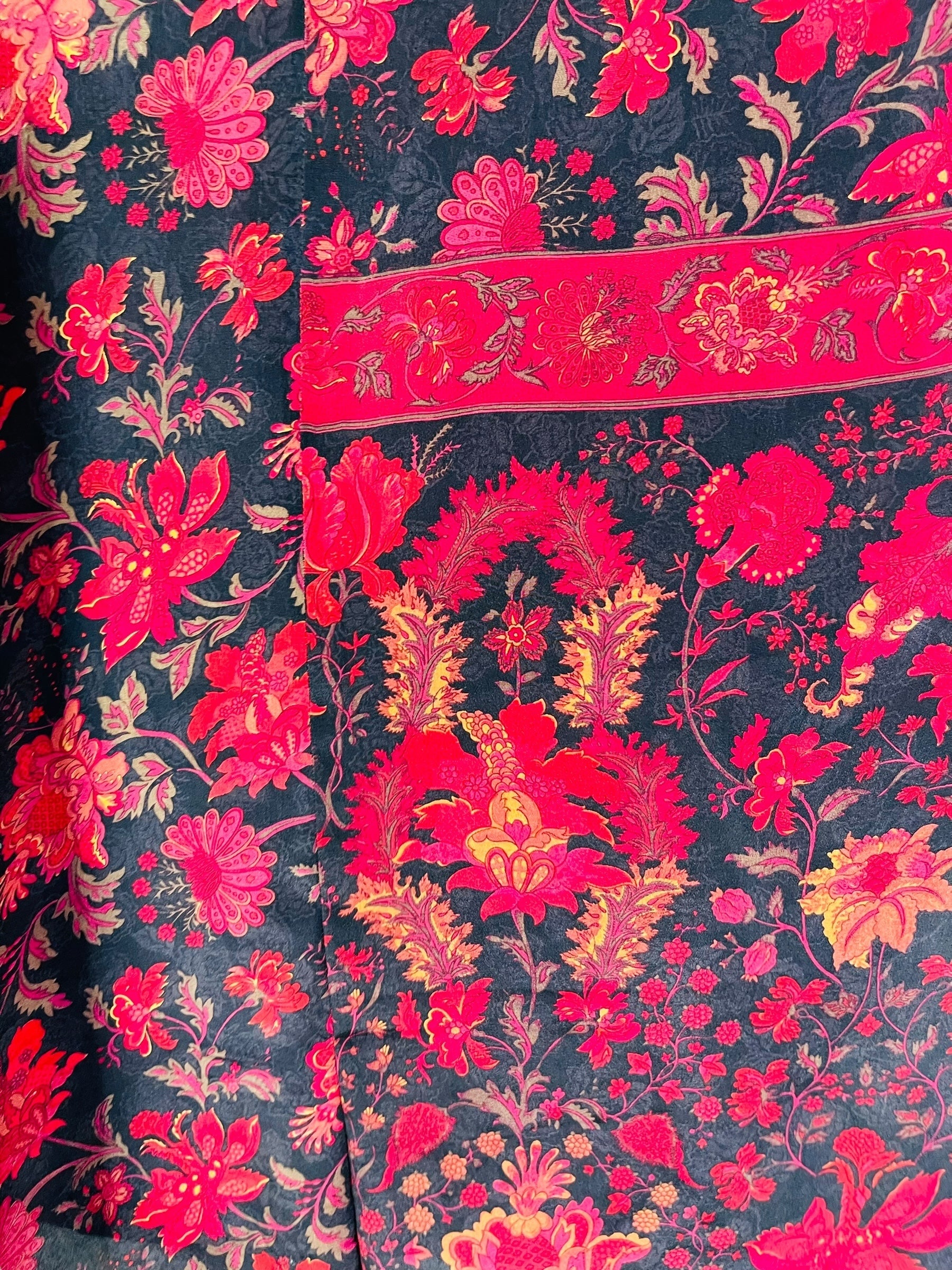 PRC7555 Avatar Pure Silk Waterfall Top