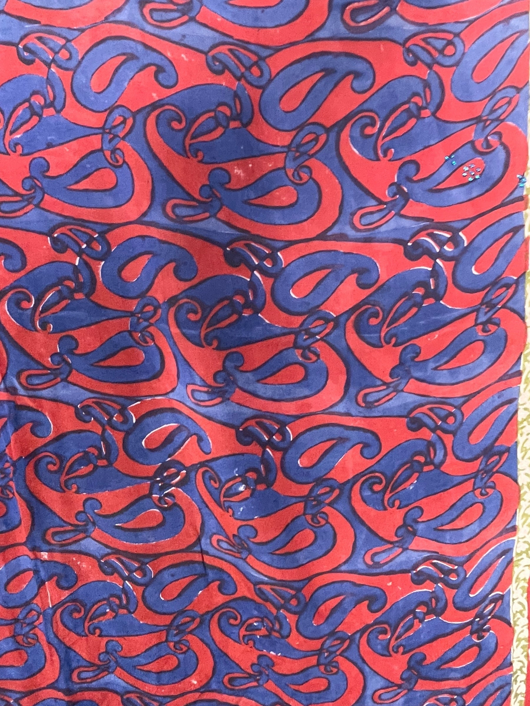 PRC7699 Avatar Pure Silk Hi Lo Top