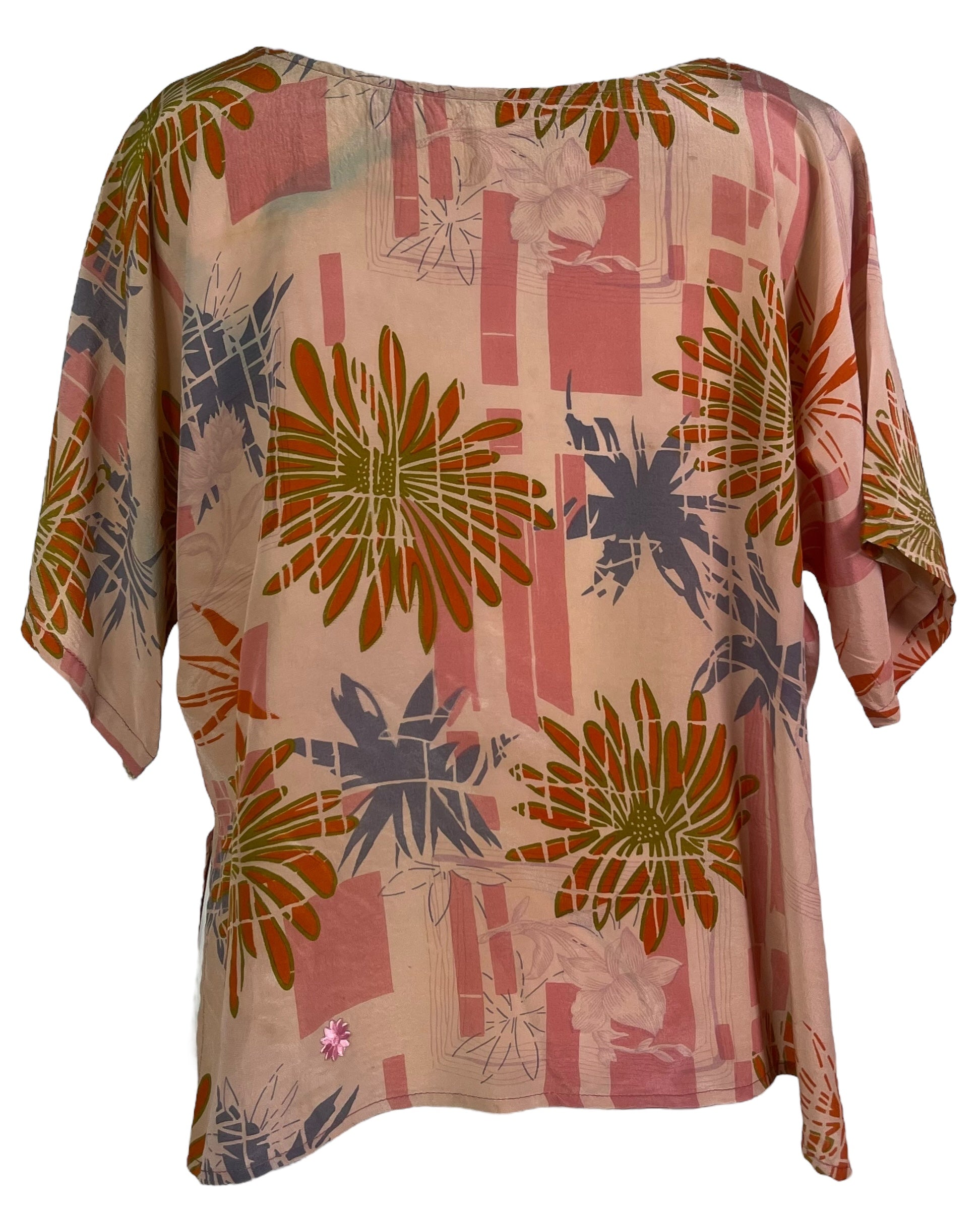 PRC8092 Wabi Sabi Pure Silk Side Slit Top by DECEMBER2025 – Handmade ethical Side Slit Top from sariKNOTsari using upcycled silk. Designed in Canada for travel and slow fashion, loved from Toronto to LA to Sydney.