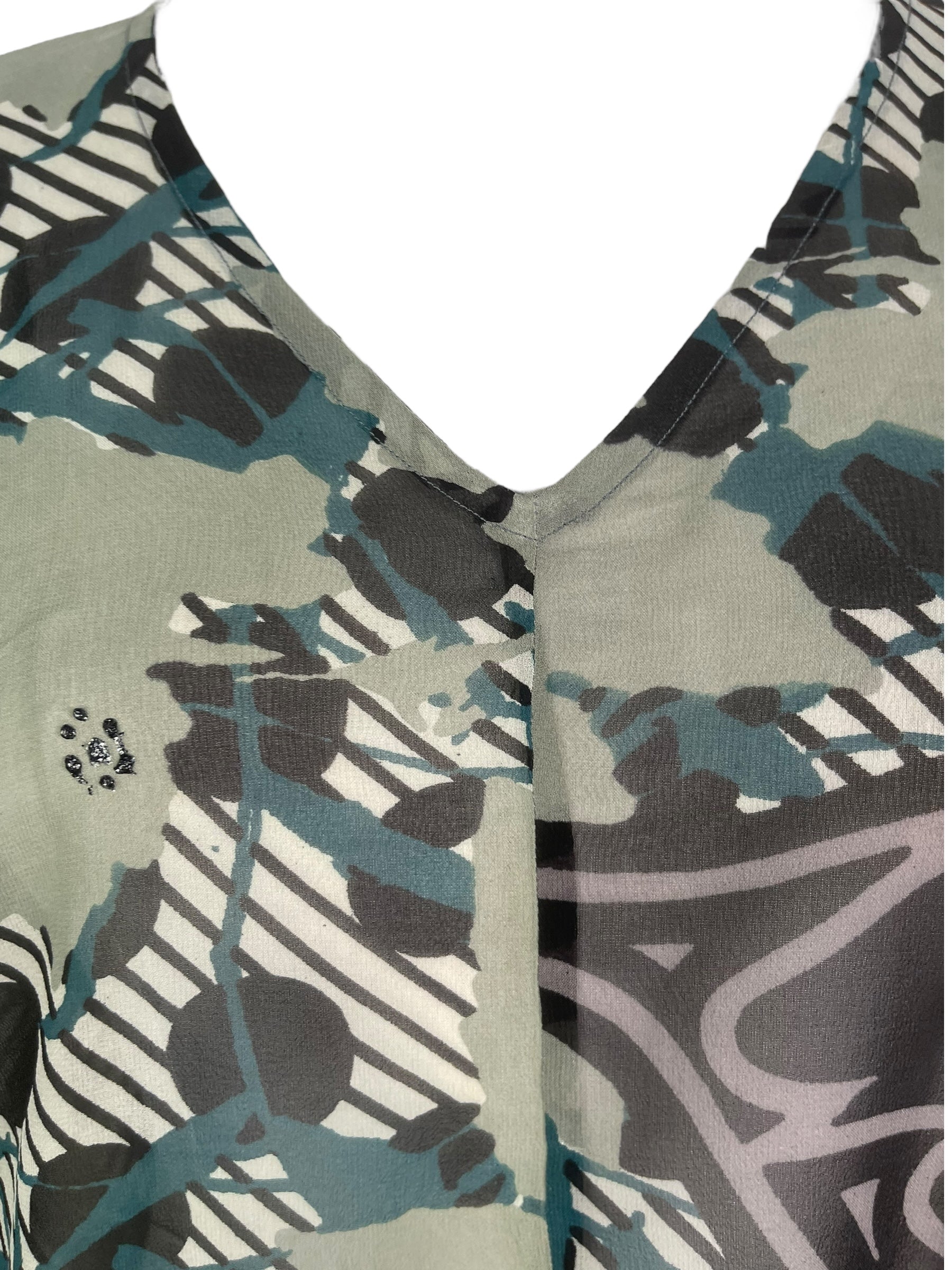 PRG8131 Sheer Avatar Pure Silk Waterfall Top