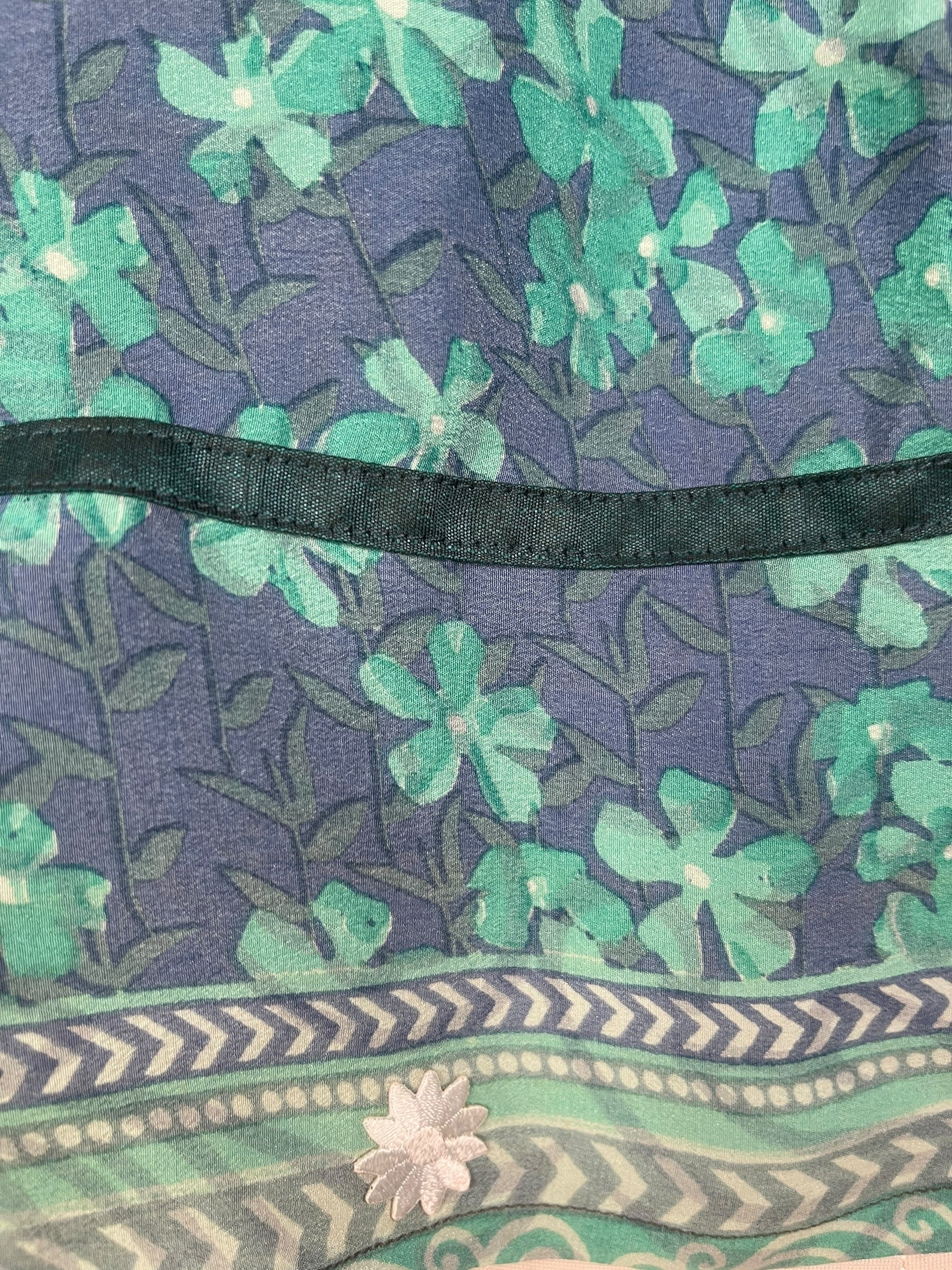 PRC7310 Avatar Pure Silk Kimono-Sleeved Top