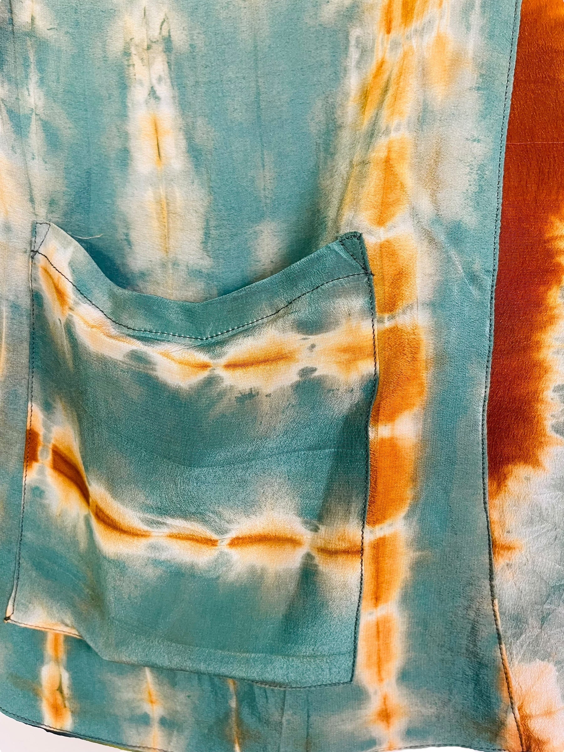 REVOLUTIONHER PRC7393 Avatar Reversible Pure Silk Jiva Jacket