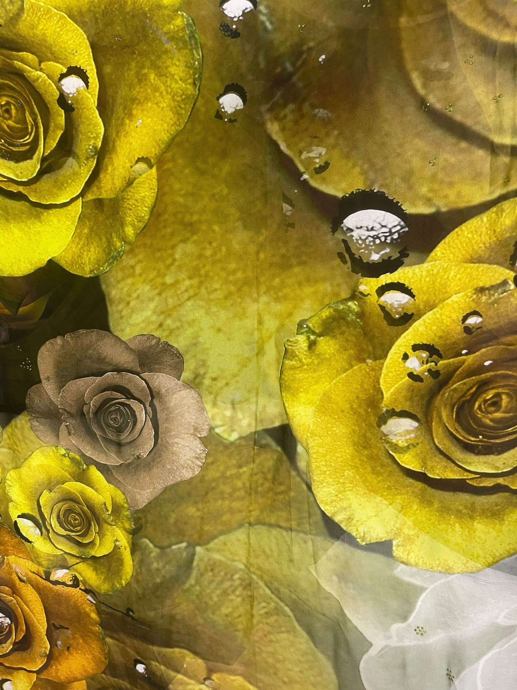 PREVIEW PRG8620 Sheer Avatar Pure Silk Hi Lo Top