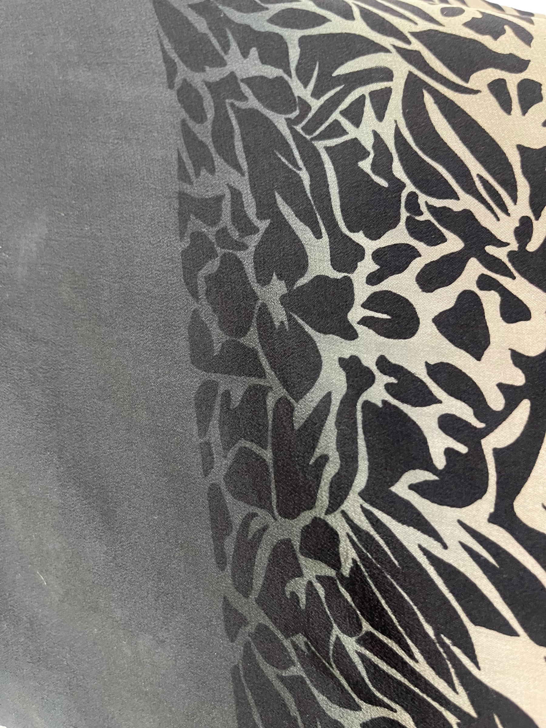 REVOLUTIONHER PRC6965 Avatar Pure Silk Boxy Top