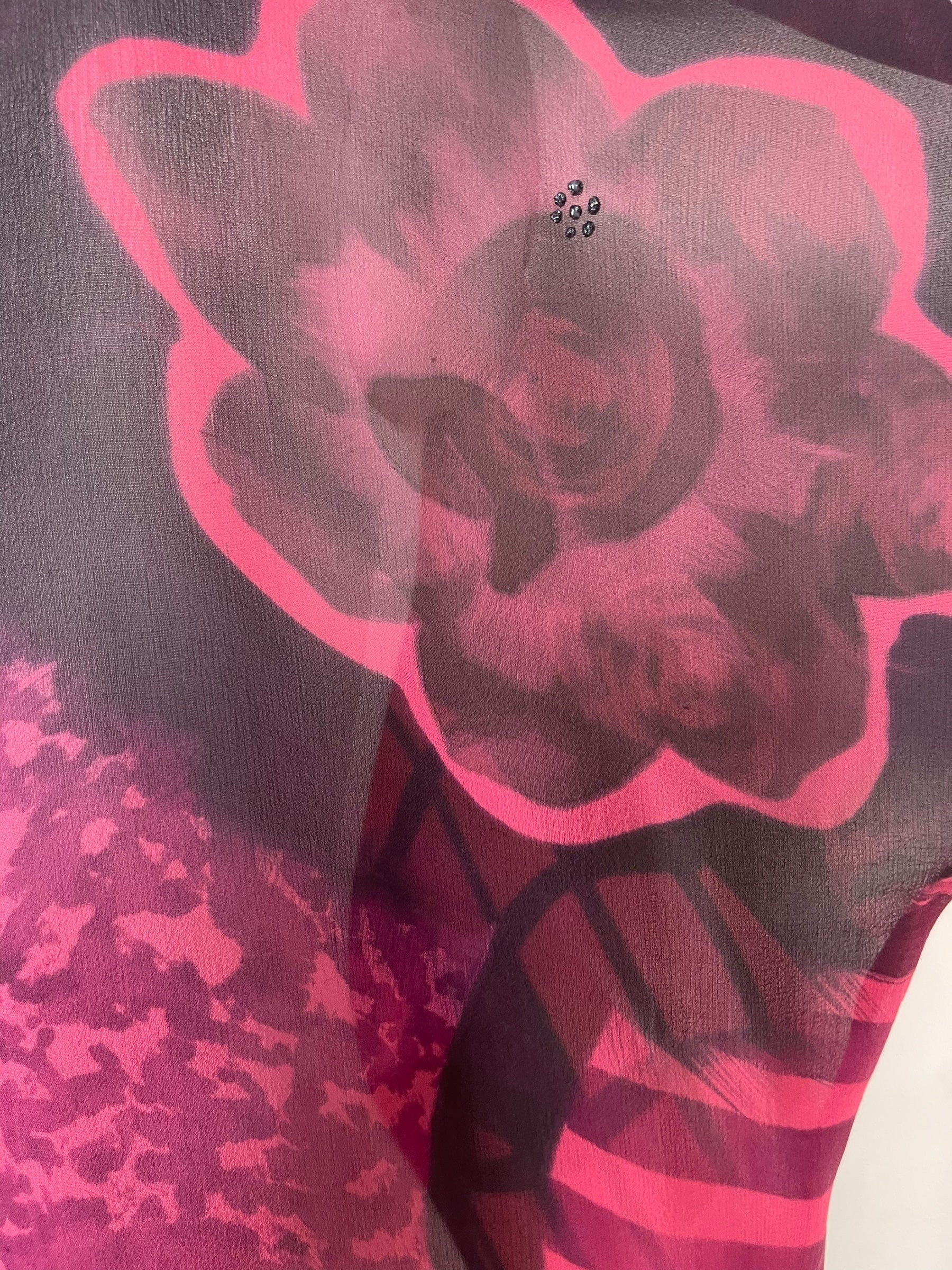 PRG7831 Sheer Wabi Sabi Pure Silk Side Slit Top