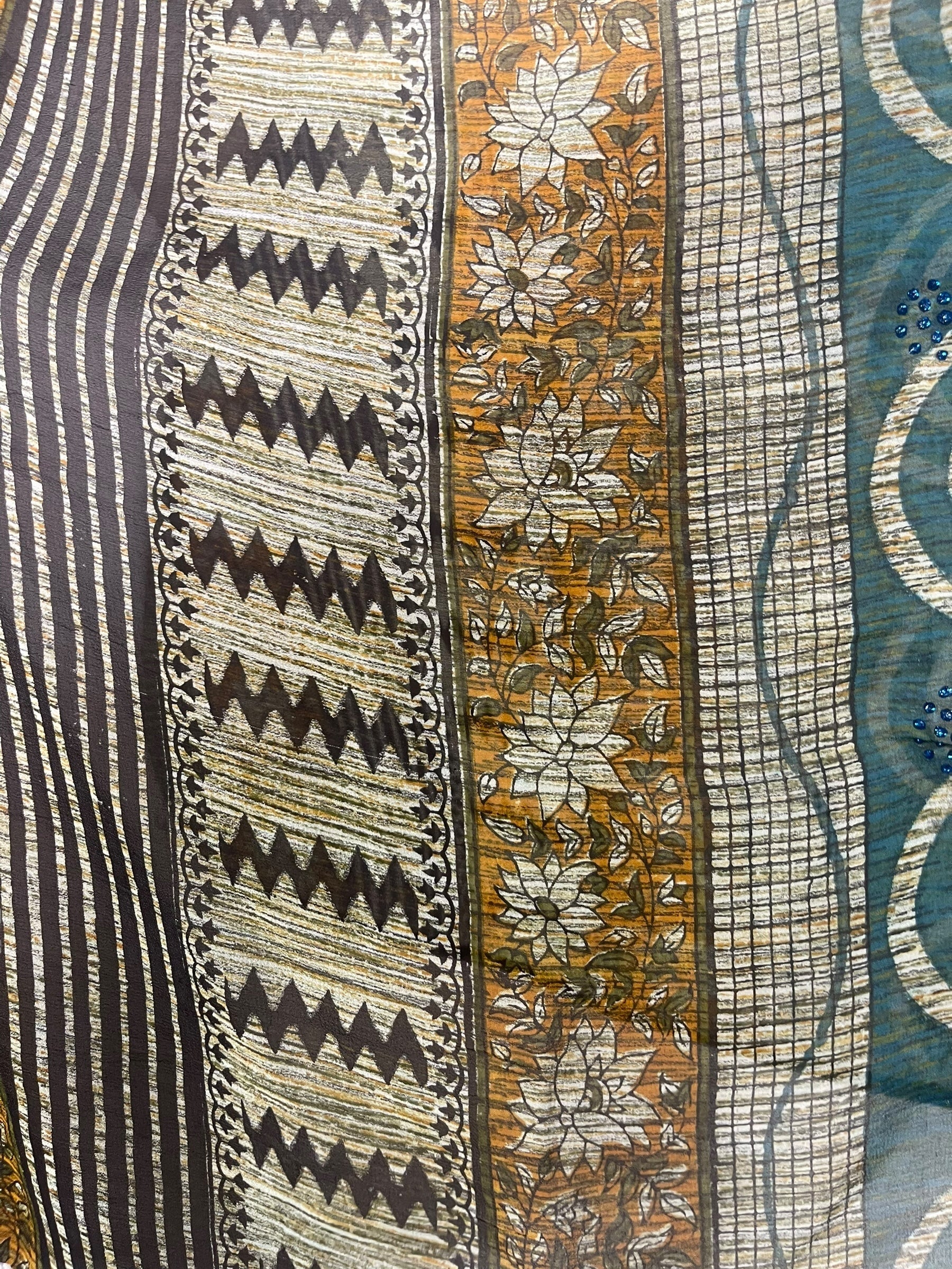 PRG7490 Sheer Avatar Pure Silk Capelet Poncho