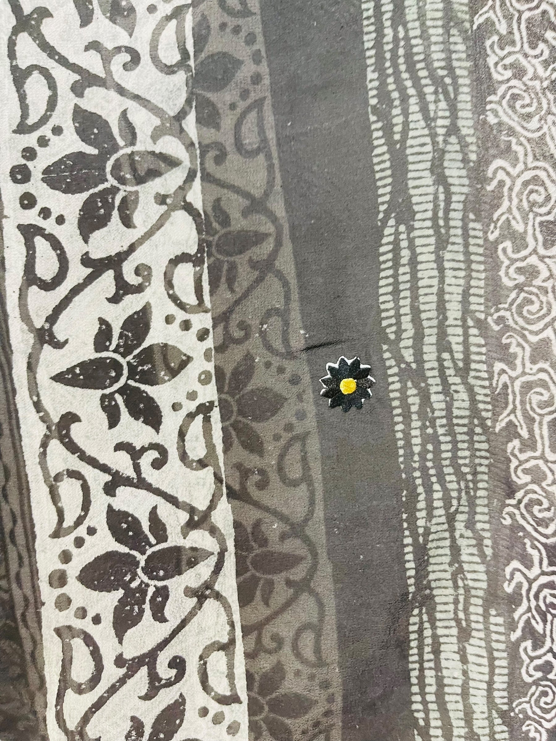 PRG7712 Sheer Avatar Pure Silk Capelet Poncho