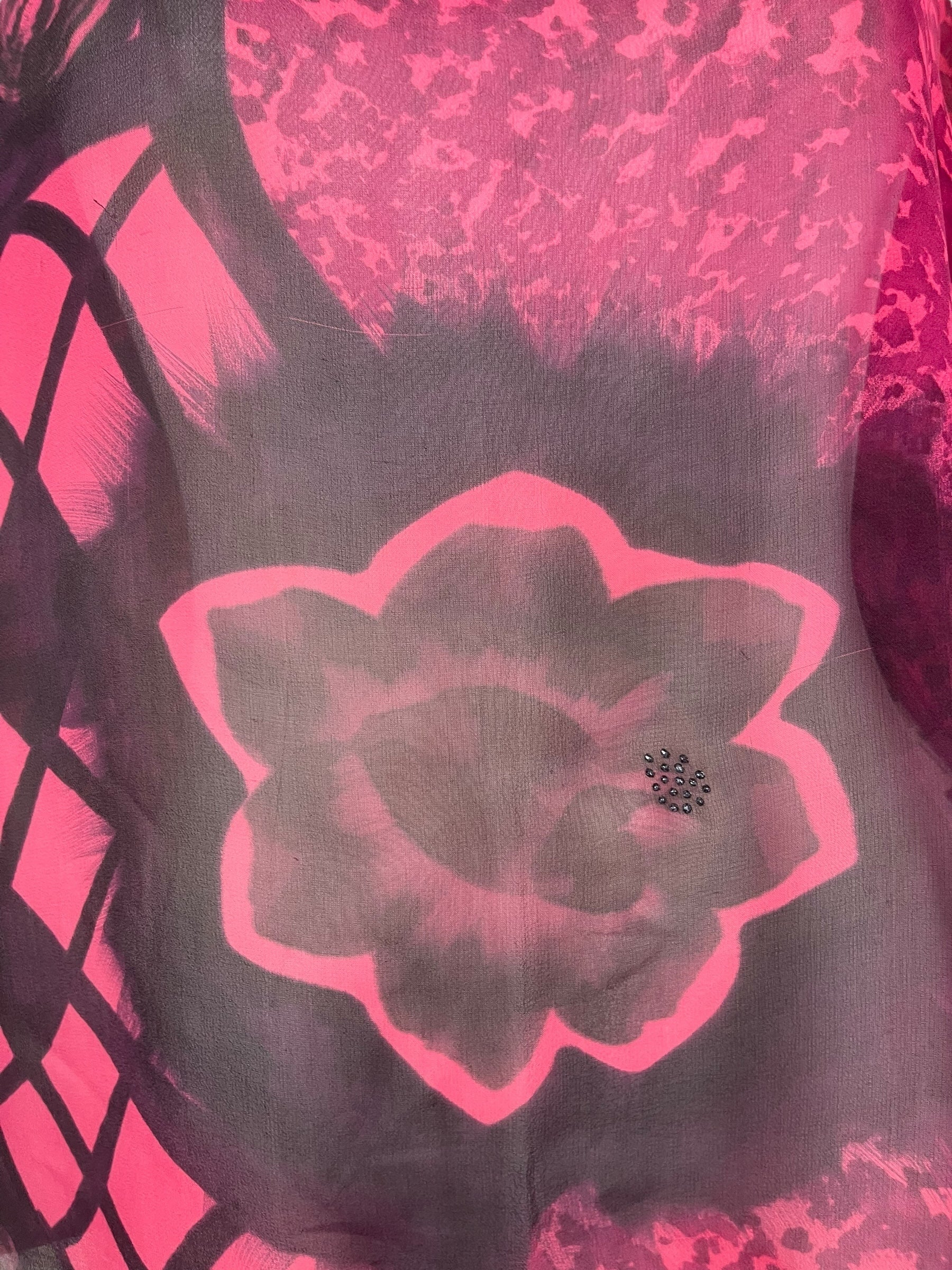 PRG7831 Sheer Wabi Sabi Pure Silk Side Slit Top