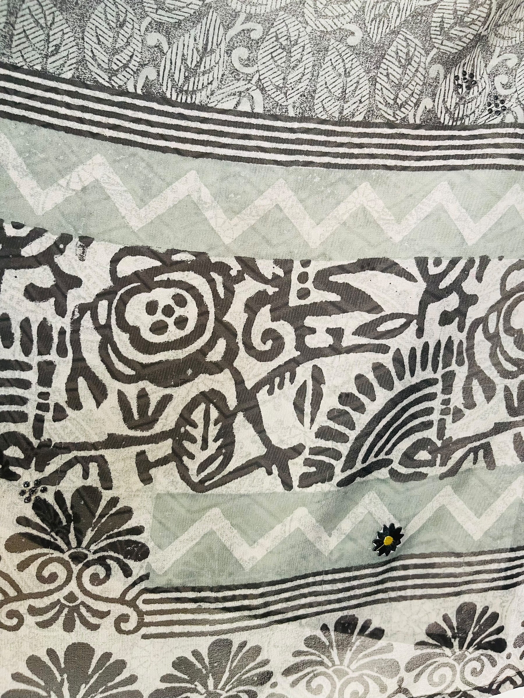 PRG7712 Sheer Avatar Pure Silk Capelet Poncho