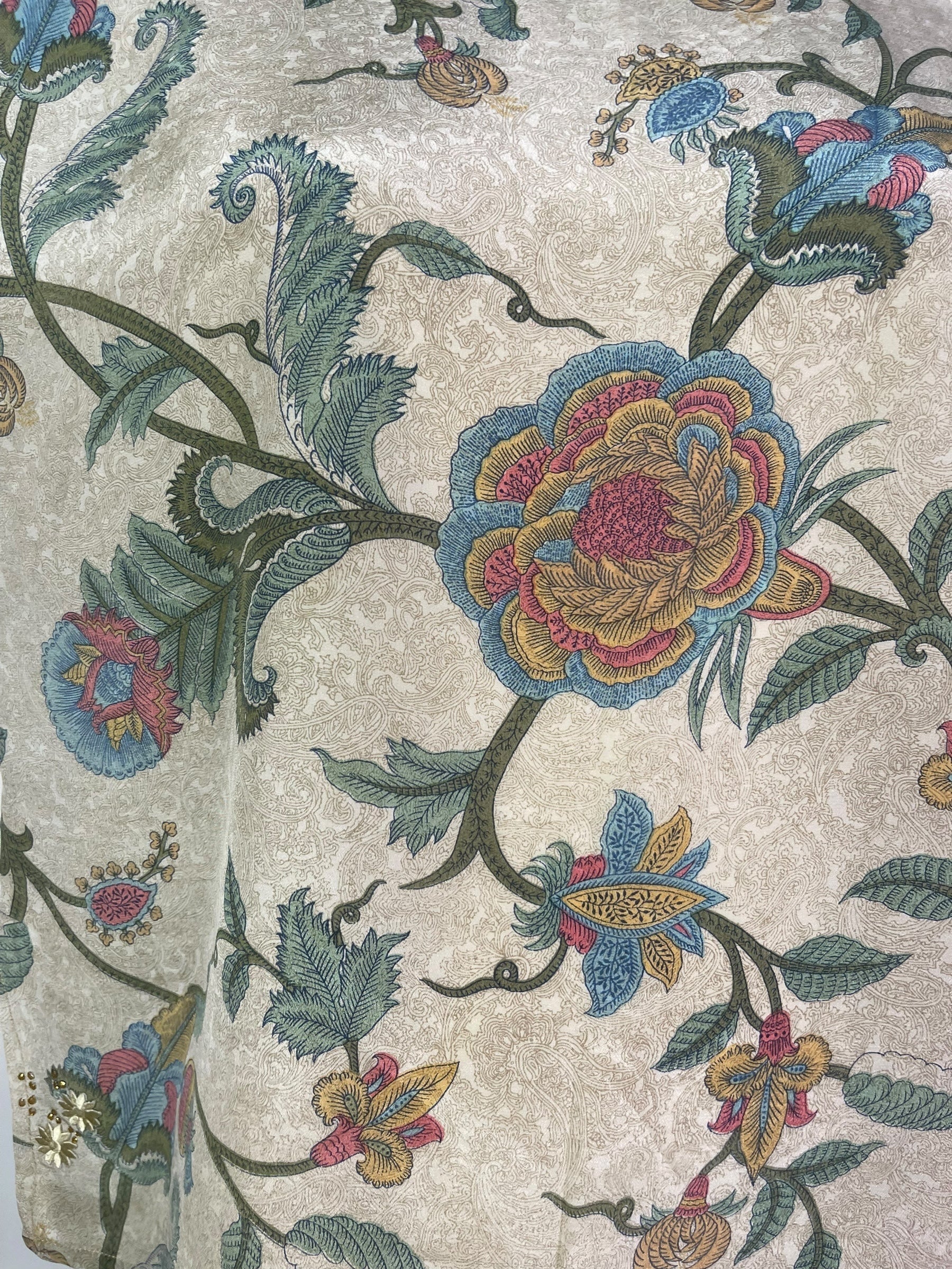 PRC7837 Avatar Pure Silk Side Slit Top