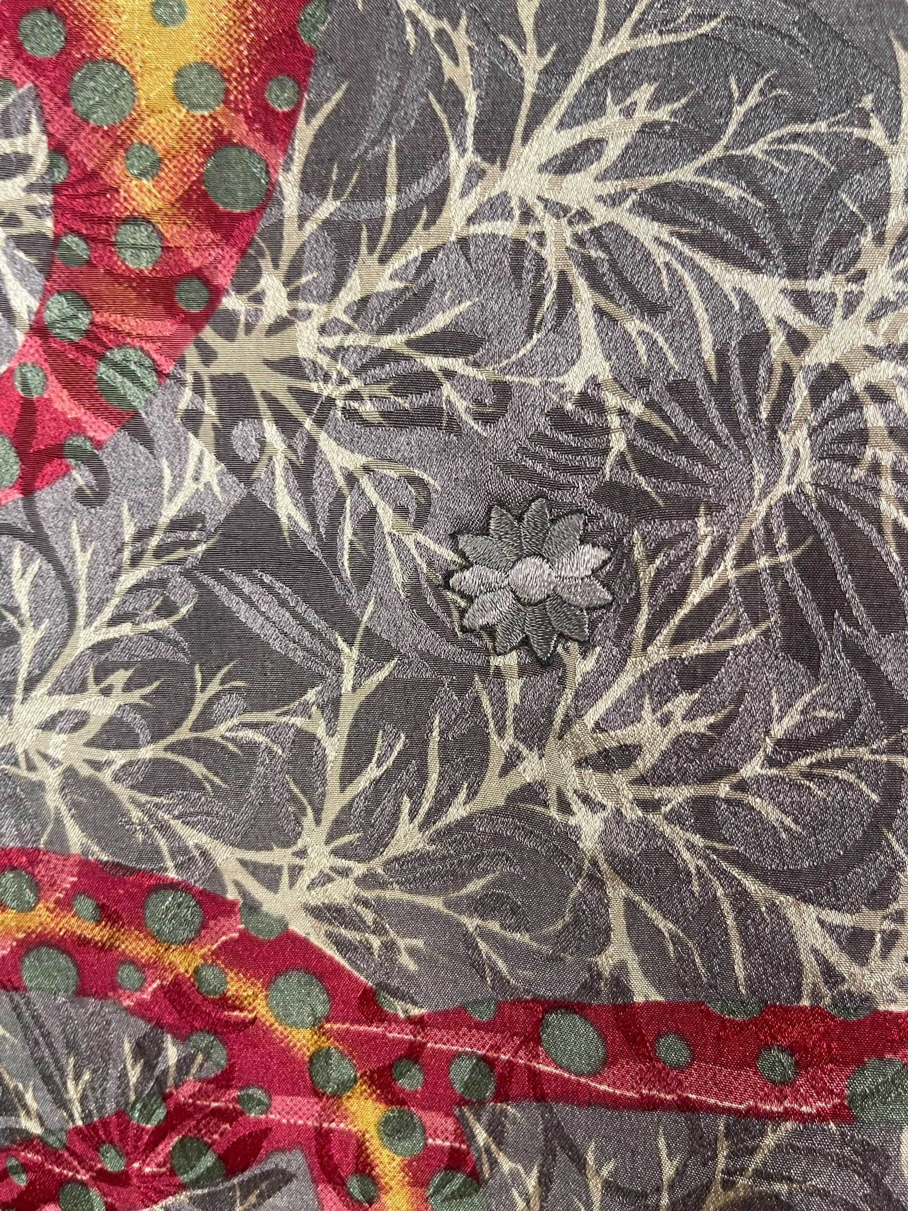 PRS7974 Avatar Pure Silk Satin Side Slit Top