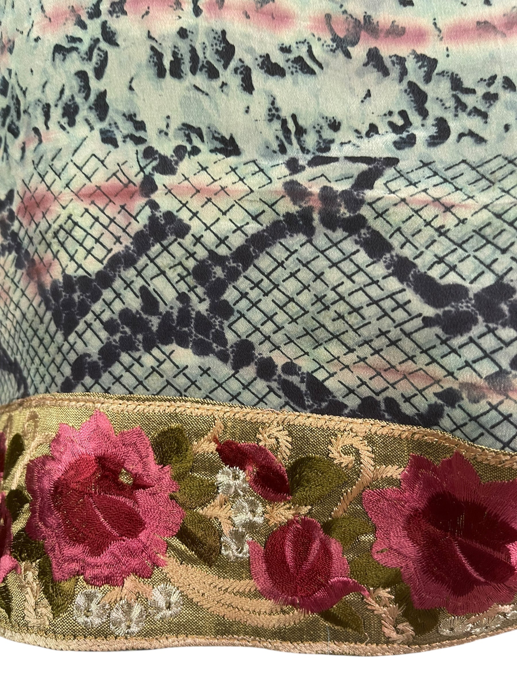 PRC8469 Avatar Pure Silk Side Slit Top