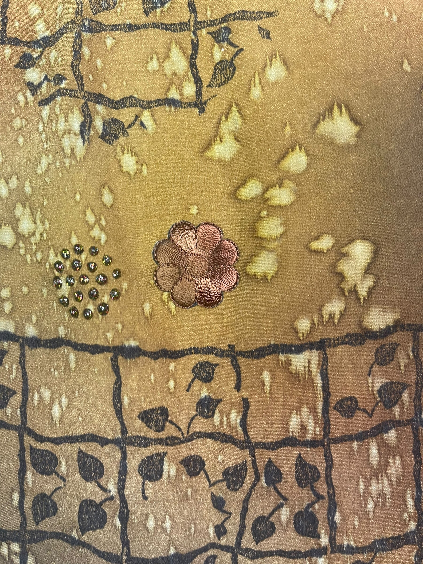 PREVIEW PRC8496 Avatar Pure Silk Kimono-Sleeved Jacket with Belt by MARCH2026 – Handmade ethical Short Kimono from sariKNOTsari using upcycled silk. Designed in Canada for travel and slow fashion, loved from Toronto to LA to Sydney. Featuring Zsiska, Bryn Walker and Artisan Leather coats by Rejean Pepin, Pepin designs