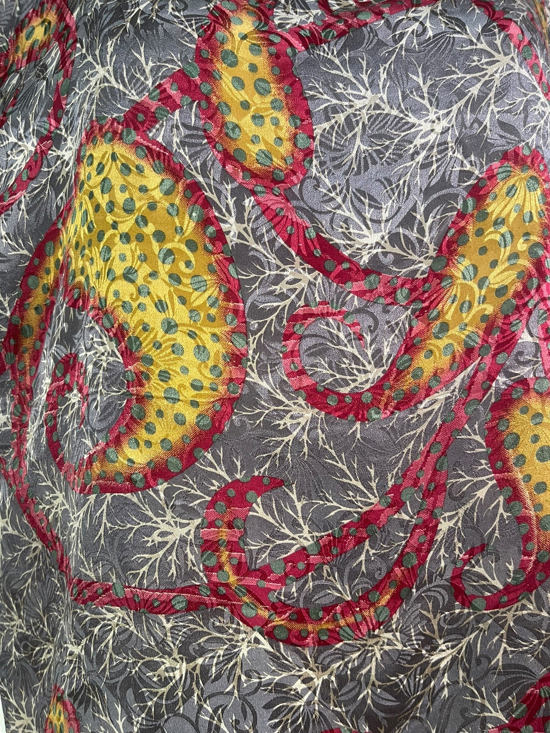 PRS7974 Avatar Pure Silk Satin Side Slit Top