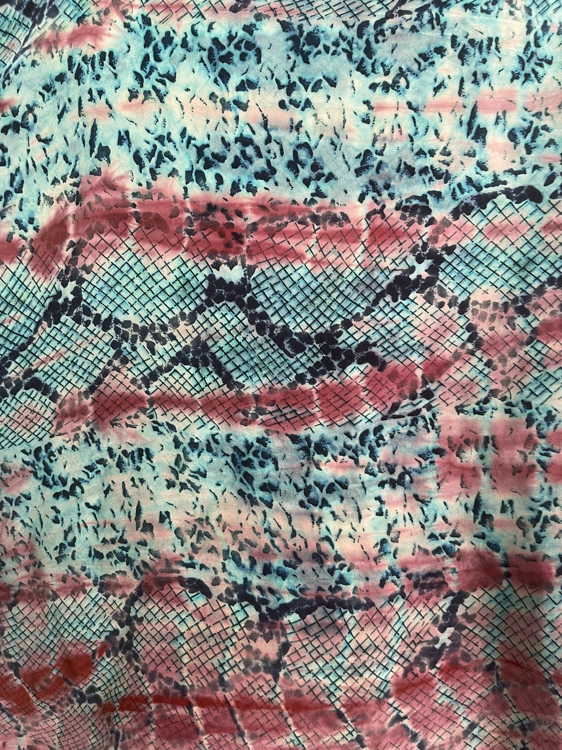 PRC8469 Avatar Pure Silk Side Slit Top