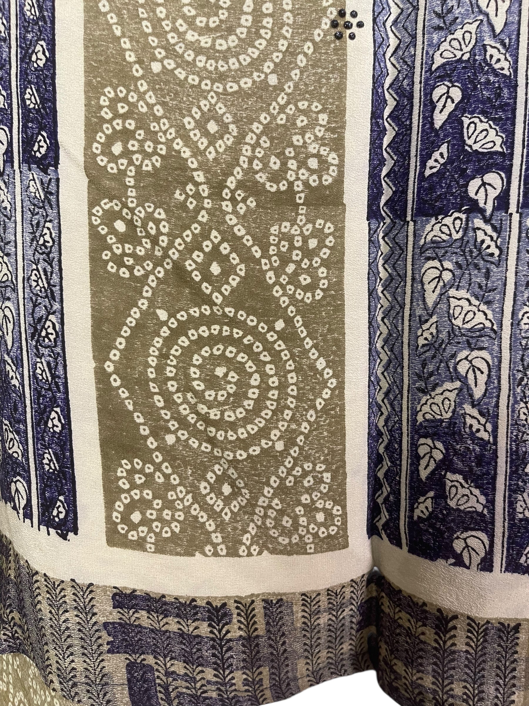 PRC7639 Avatar Pure Silk Versatile Vest