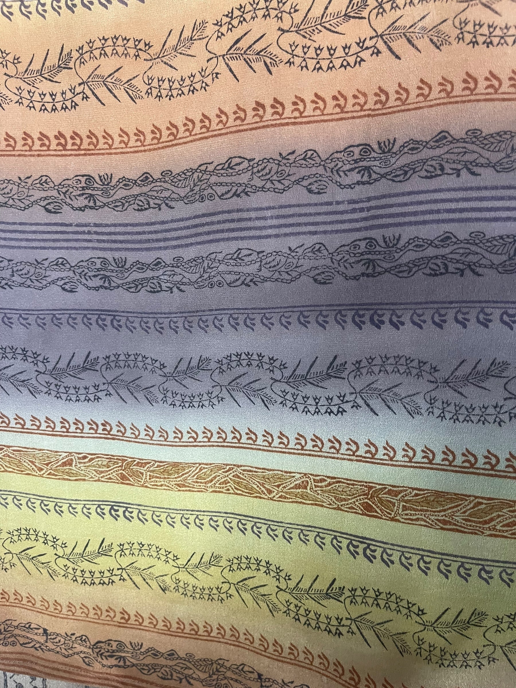 PRC8496 Avatar Pure Silk Hi Lo Top