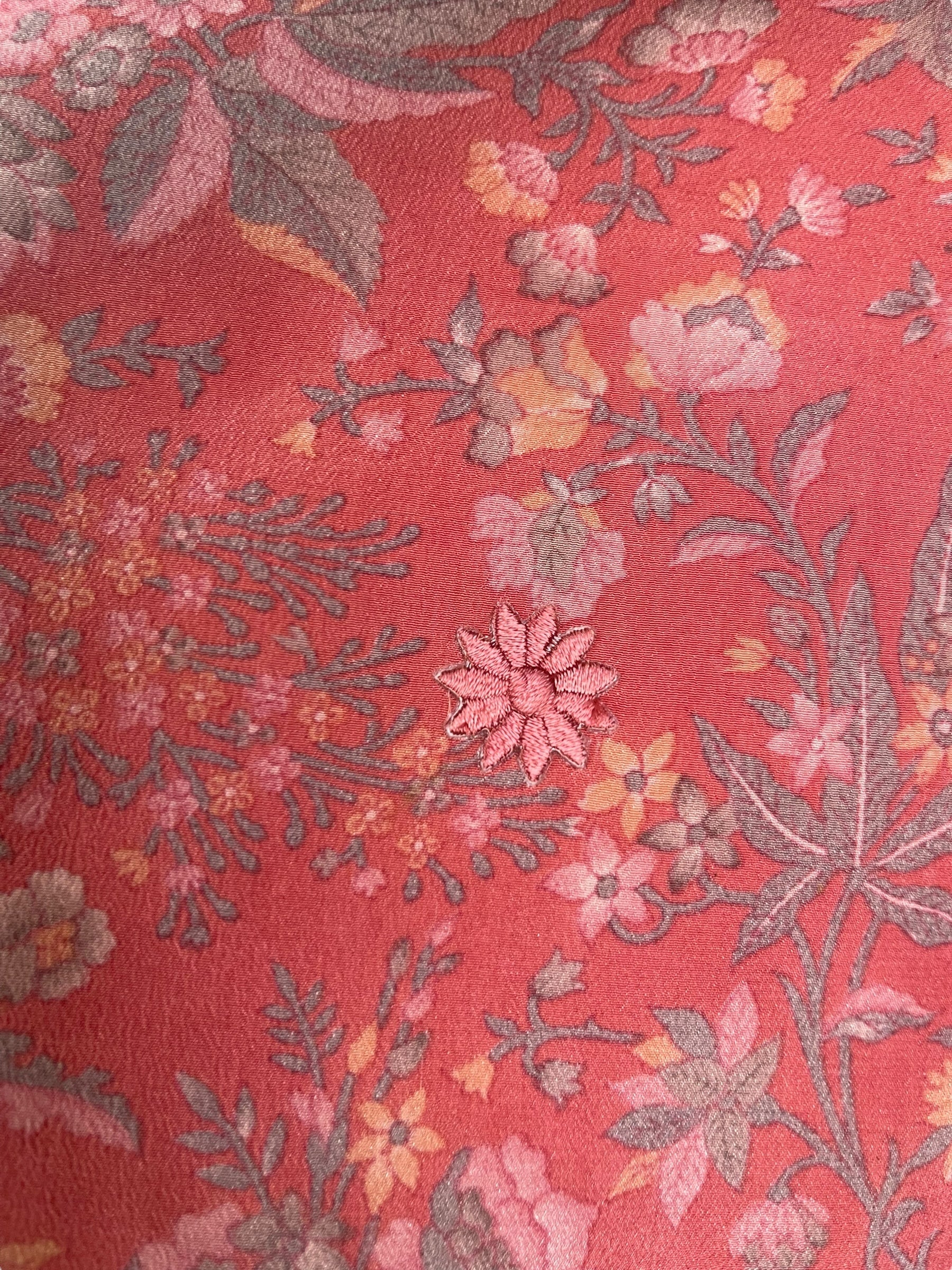 PRC7544 Avatar Pure Silk Side Slit Top