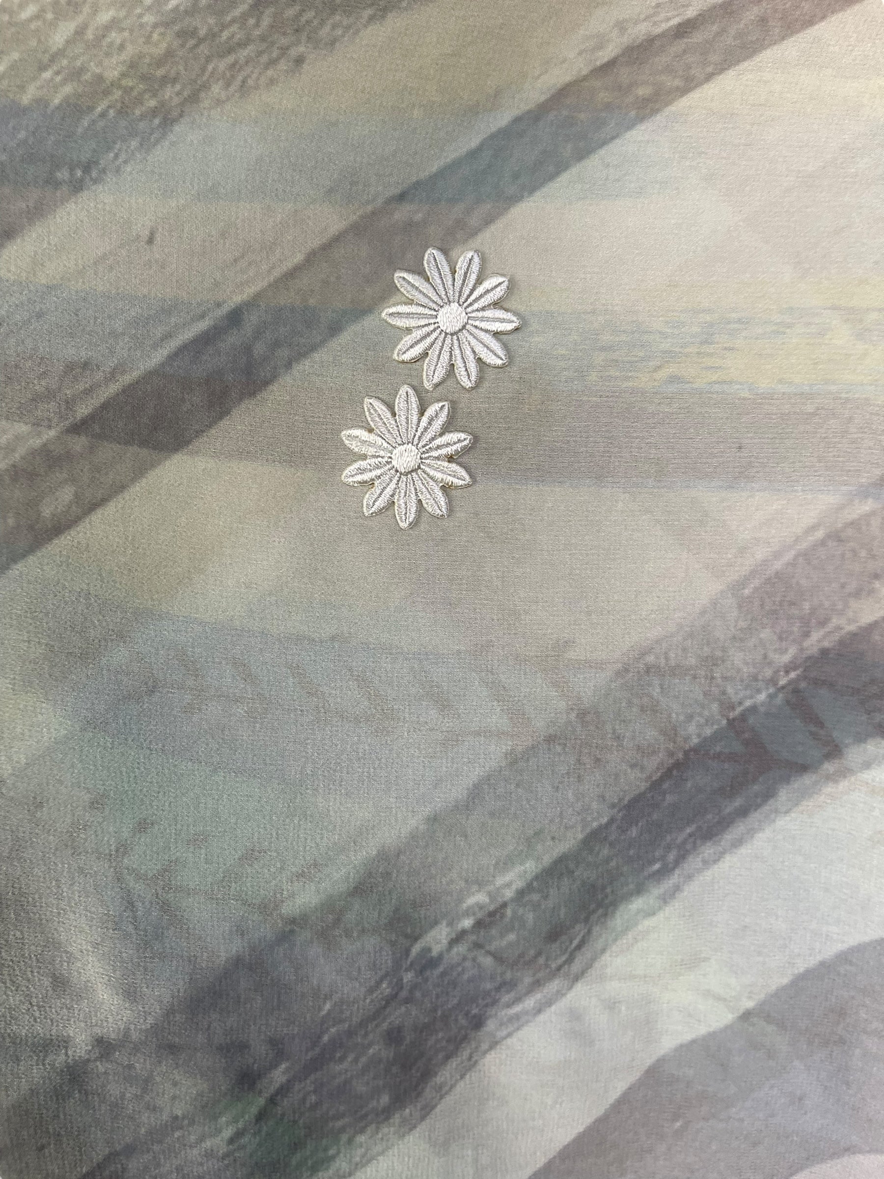 REVOLUTIONHER PRG6604 Sheer Avatar Pure Silk Capelet Poncho