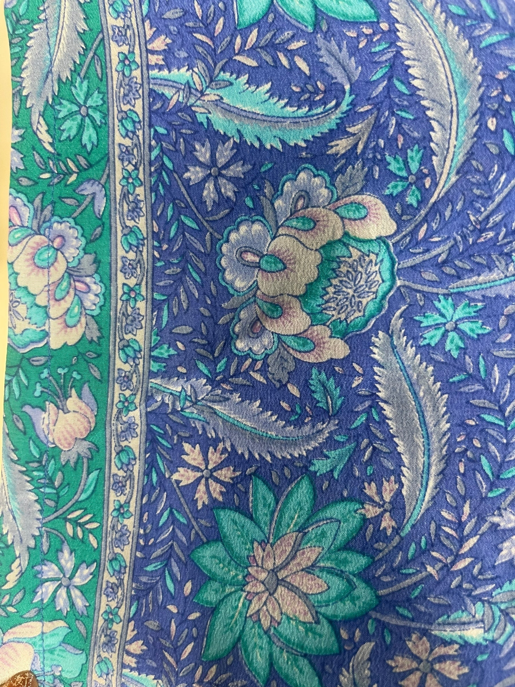 PRC7569 Avatar Pure Silk Side Slit Top