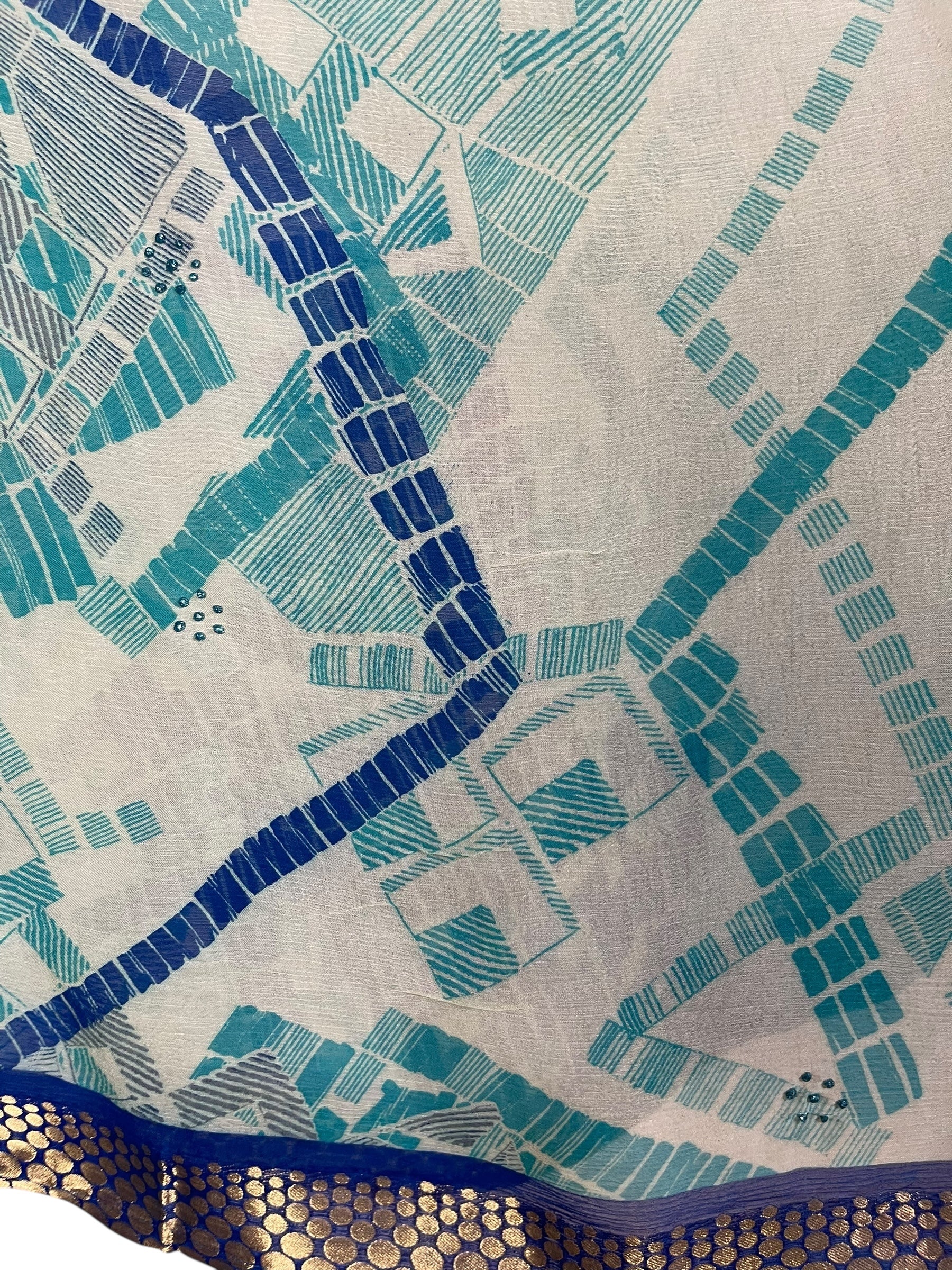 PRG7102 Sheer Avatar Pure Silk Capelet Poncho