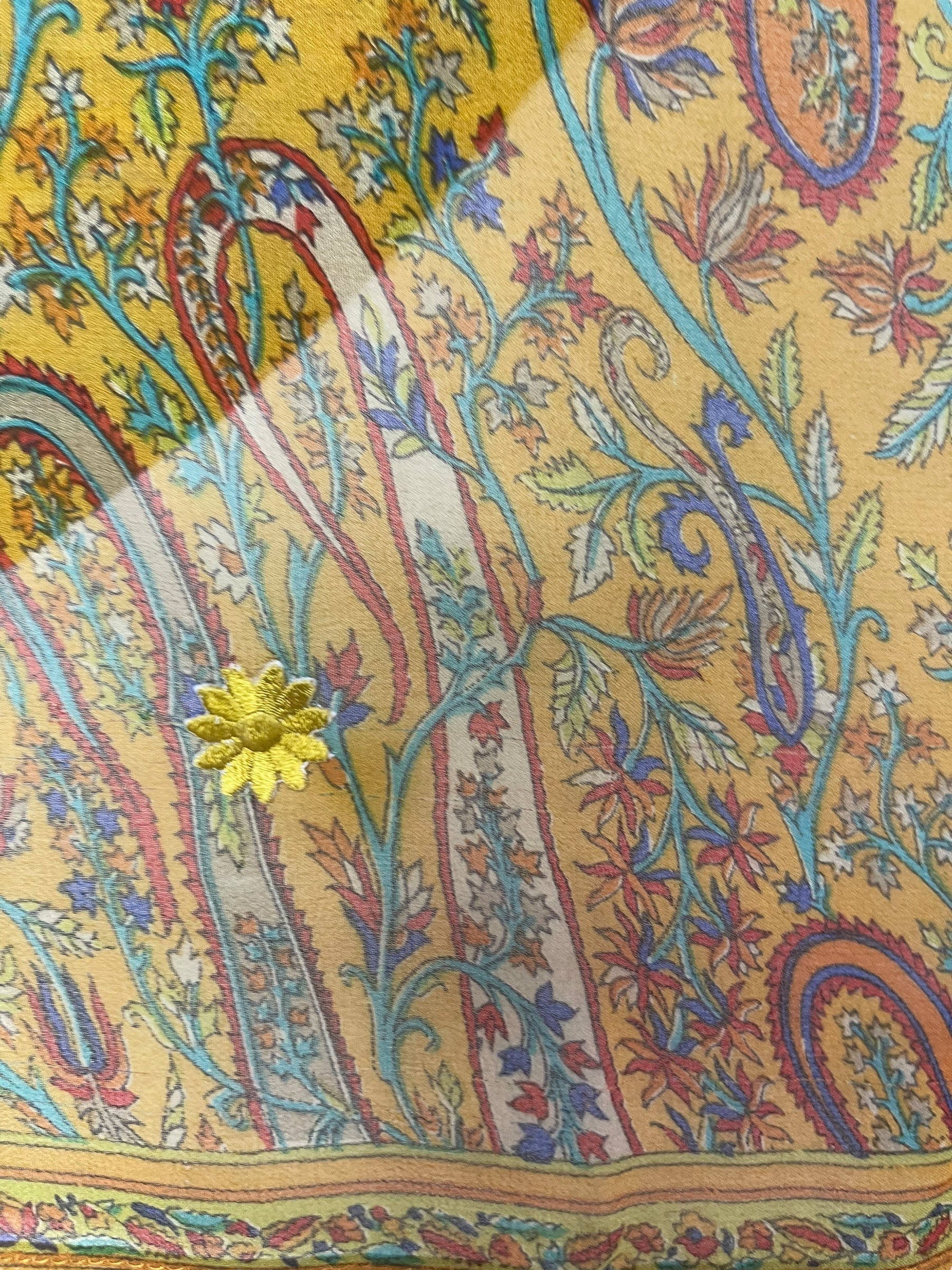 PRG7426 Sheer Avatar Pure Silk Versatile Vest