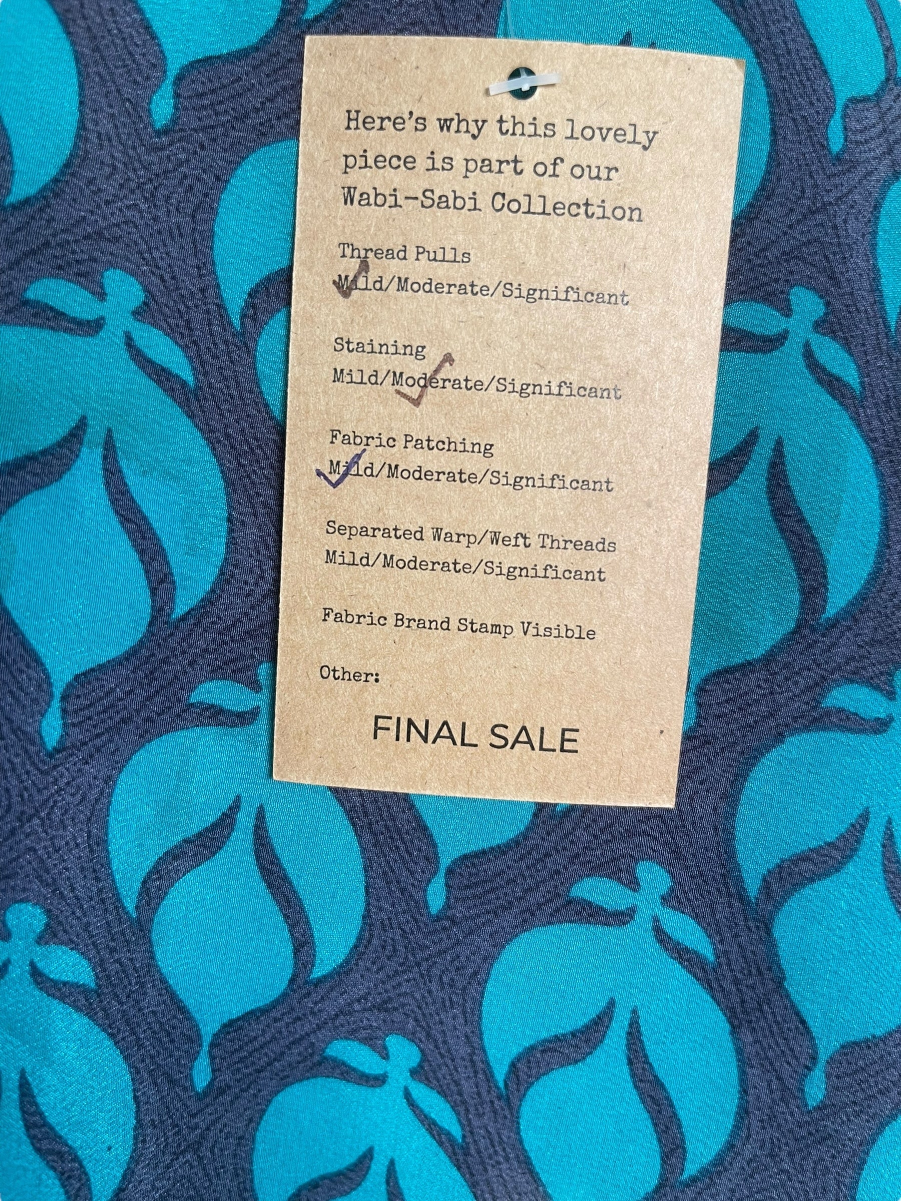 PREVIEW PRC7944 Pure Silk Wabi Sabi Capelet Poncho by DECEMBER2025 – Handmade ethical Poncho from sariKNOTsari using upcycled silk. Designed in Canada for travel and slow fashion, loved from Toronto to LA to Sydney.