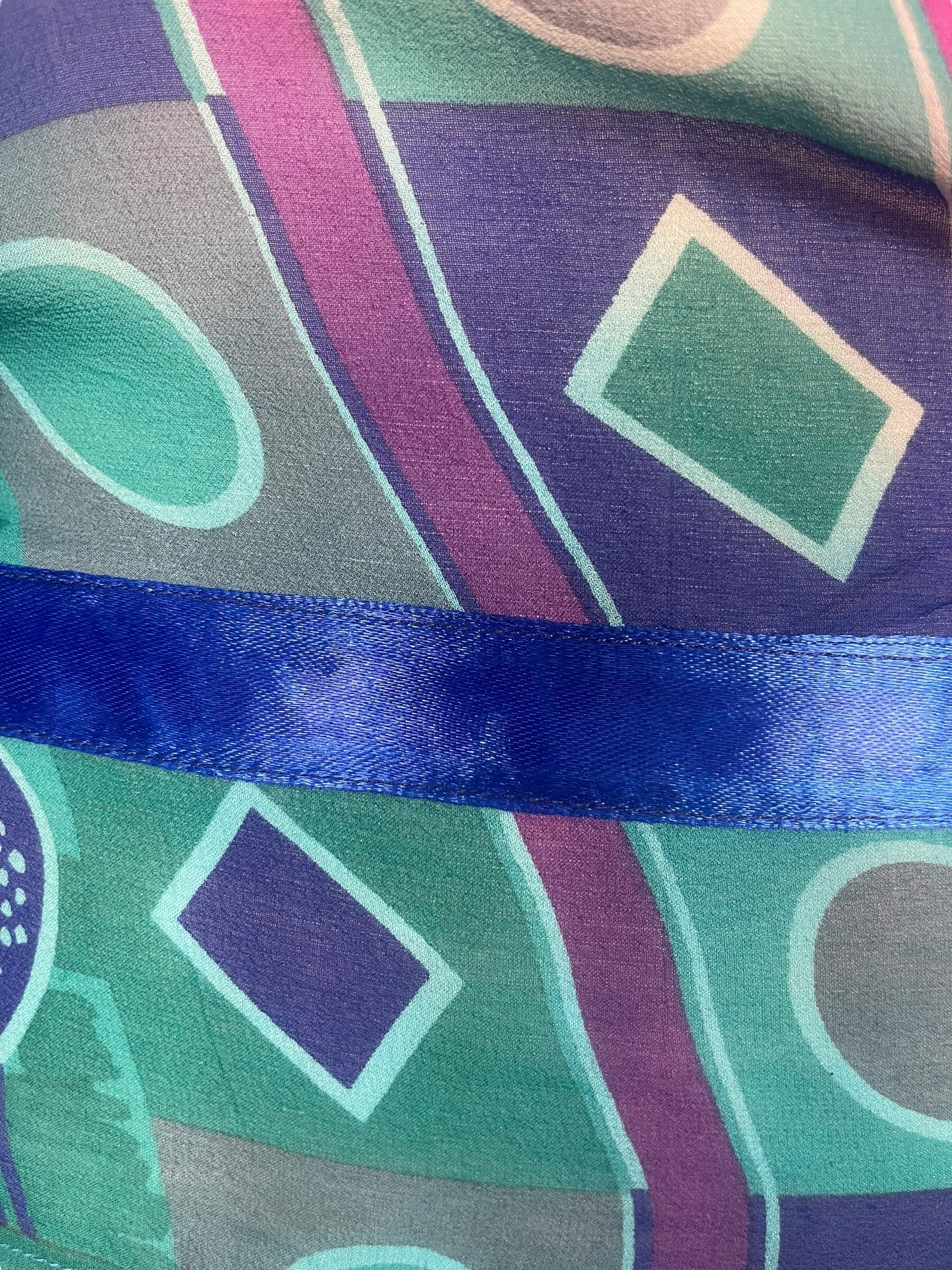 PRG7825 Sheer Avatar Pure Silk Capelet Poncho