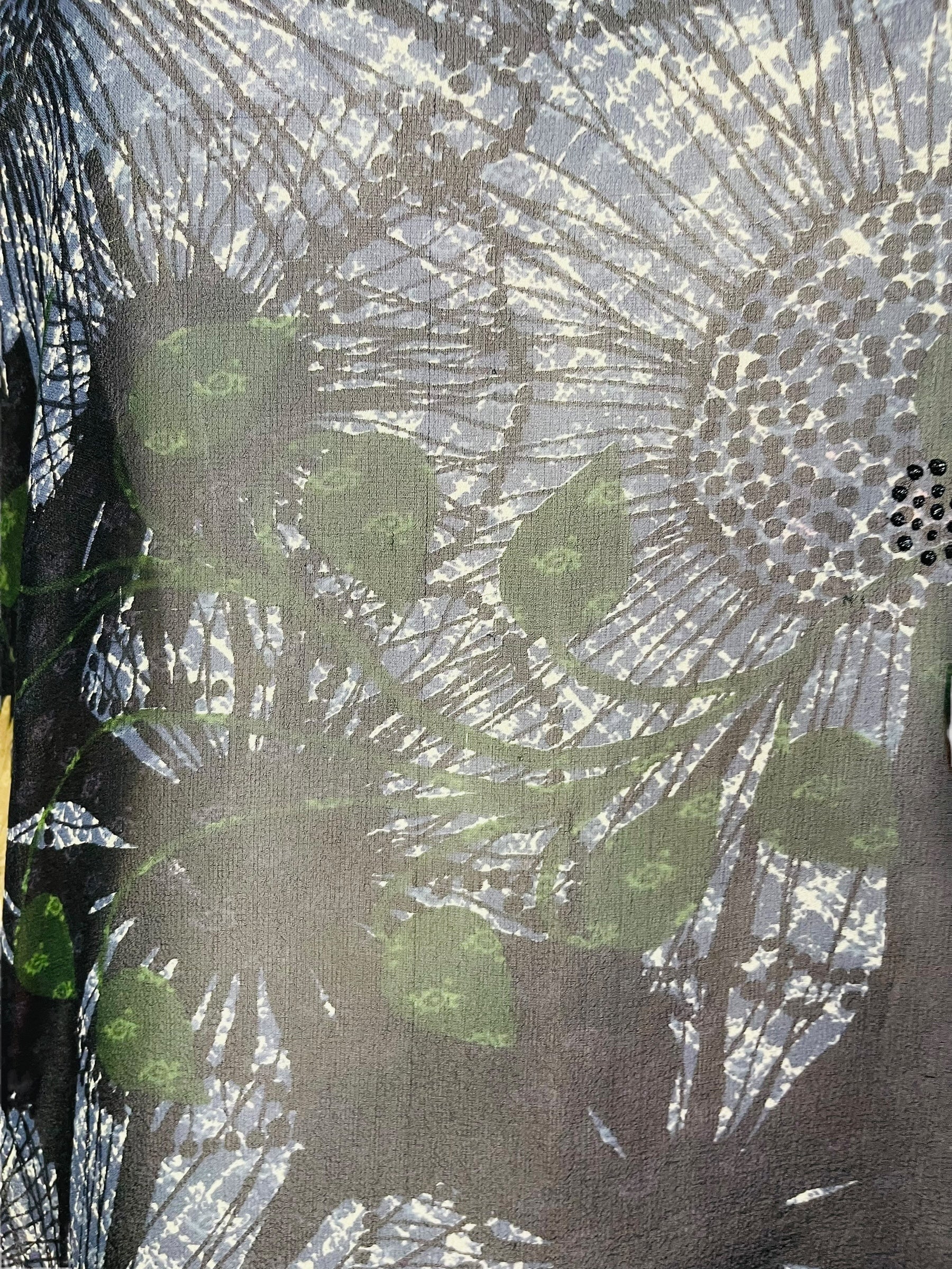 PRG7265 Sheer Wabi Sabi Pure Silk Side Slit Top