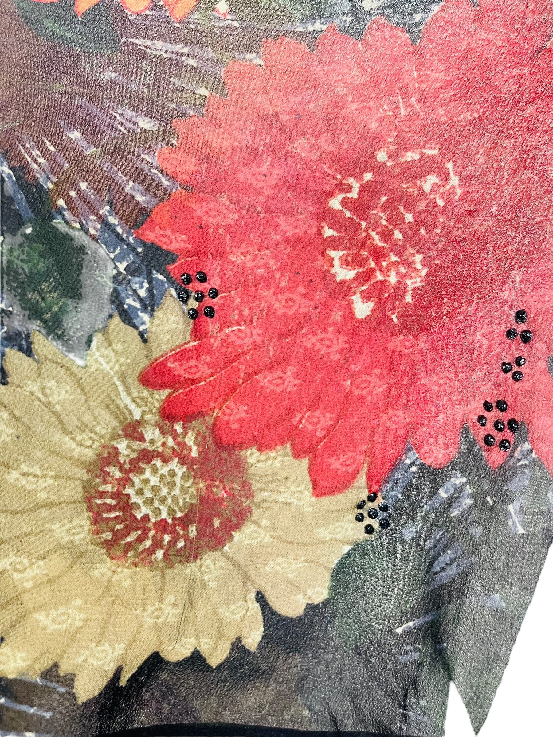 PRG7265 Sheer Wabi Sabi Pure Silk Side Slit Top