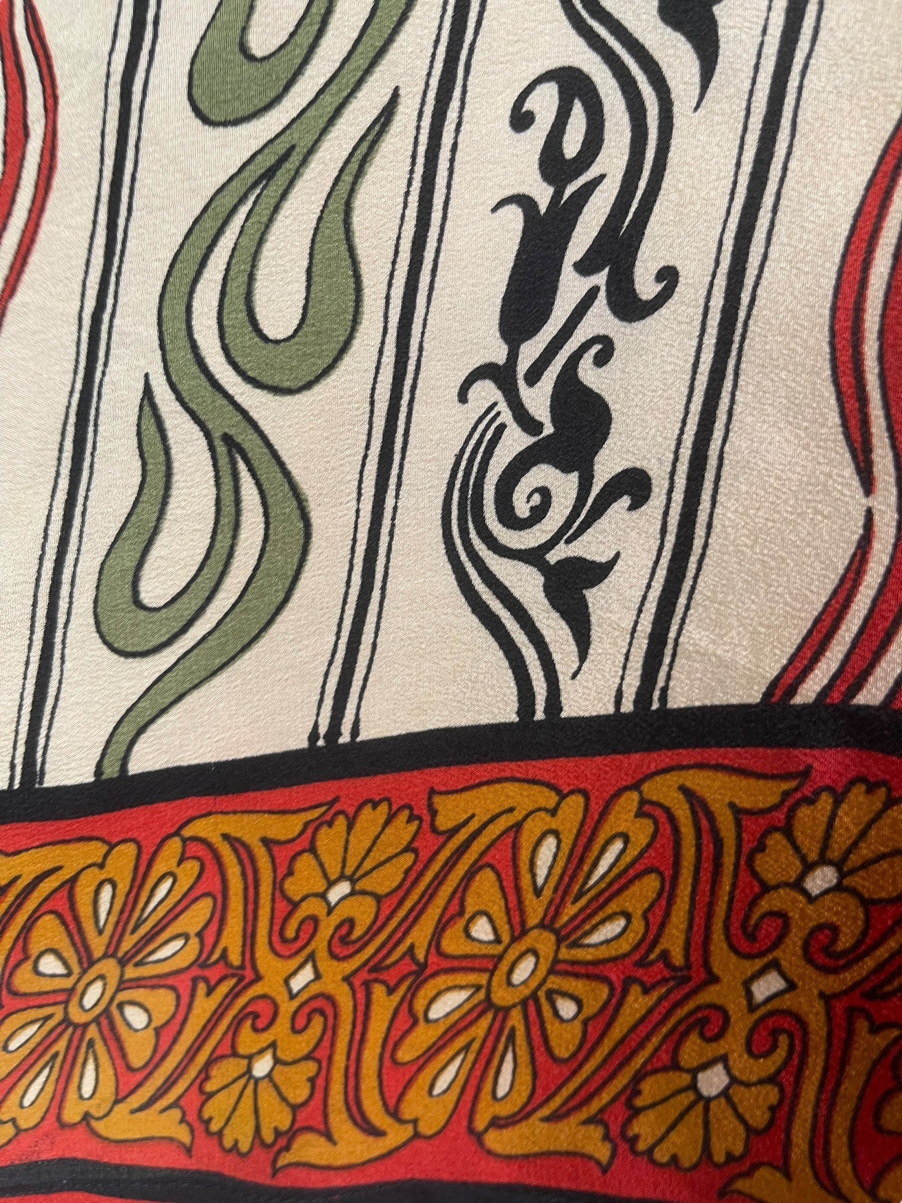 PRC7644 Pure Silk Wabi Sabi Capelet Poncho