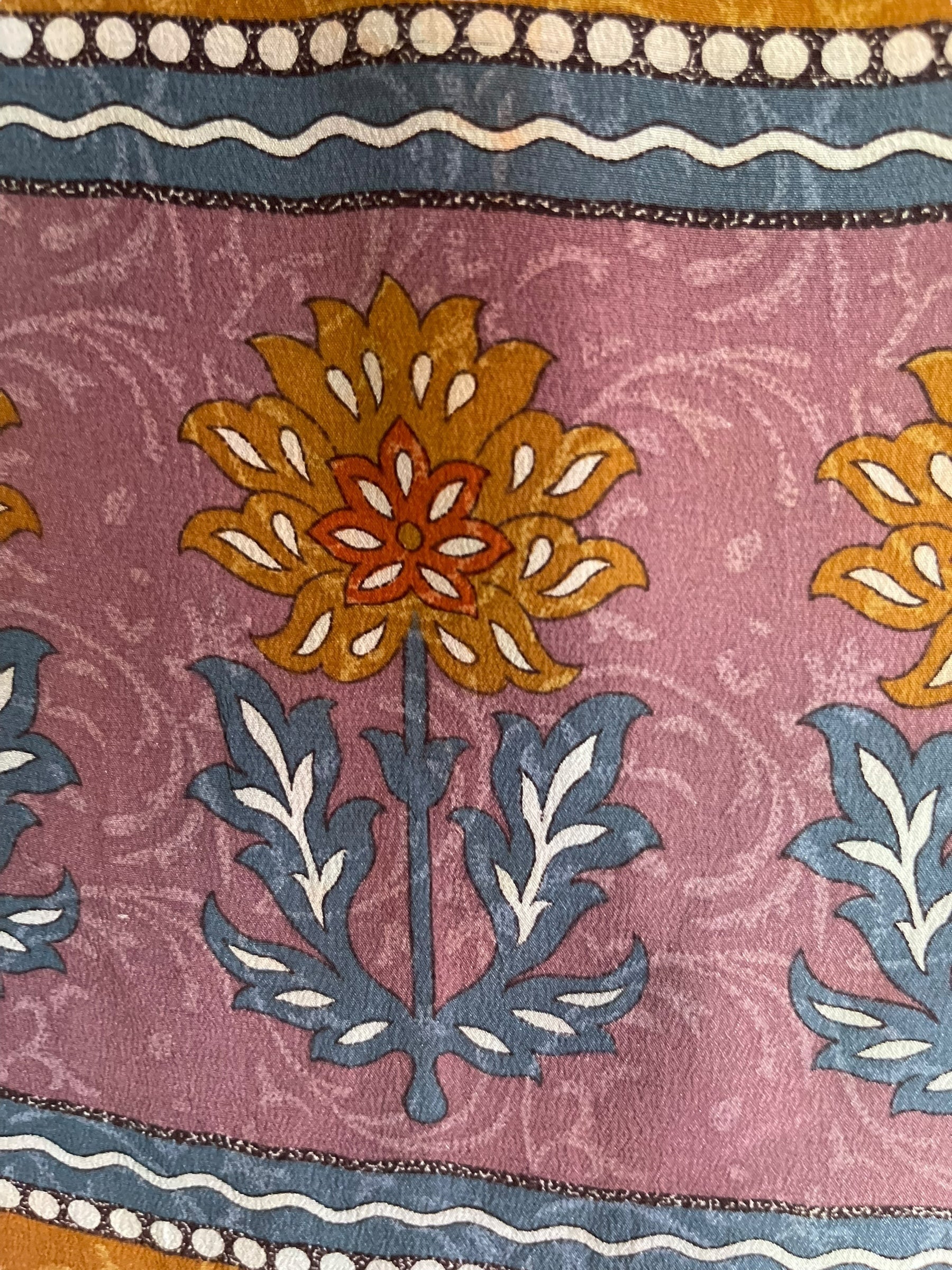 PRC6907 Avatar Pure Silk Hi Lo Top