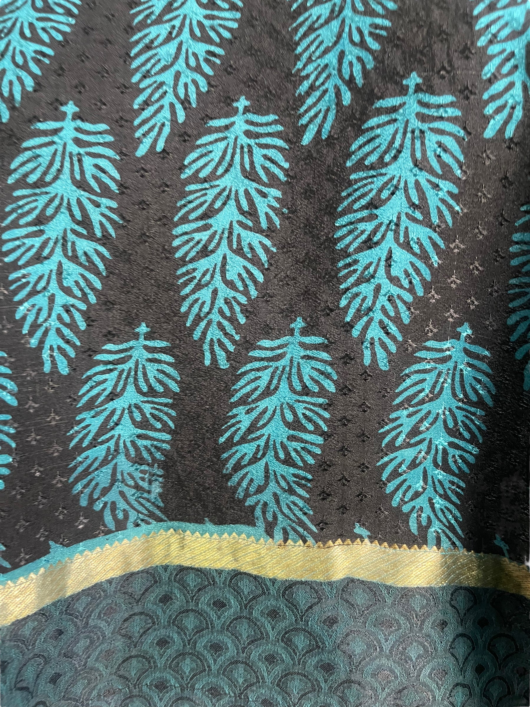 REVOLUTIONHER PRC6396 Avatar Pure Silk Versatile Vest