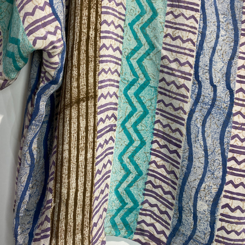 Quiz Pure Silk Boxy Top - sariKNOTsari slow fashion bryn walker linen Hamilton sustainable fashion gifts sari not sari Hamilton Fair trade  Ethical  Artisan made  Zero waste  Up-cycled Slow Fashion  Handmade  GTA Toronto Copper Pure Upcycled vintage silk handmade recycled recycle copper pure silk travel clothing hamilton vacation cruisewear resortwear bathing suit bathingsuit vacation etsy silk clothing gifts gift dress top pants linen bryn walker alive intentions kaarigar elephants